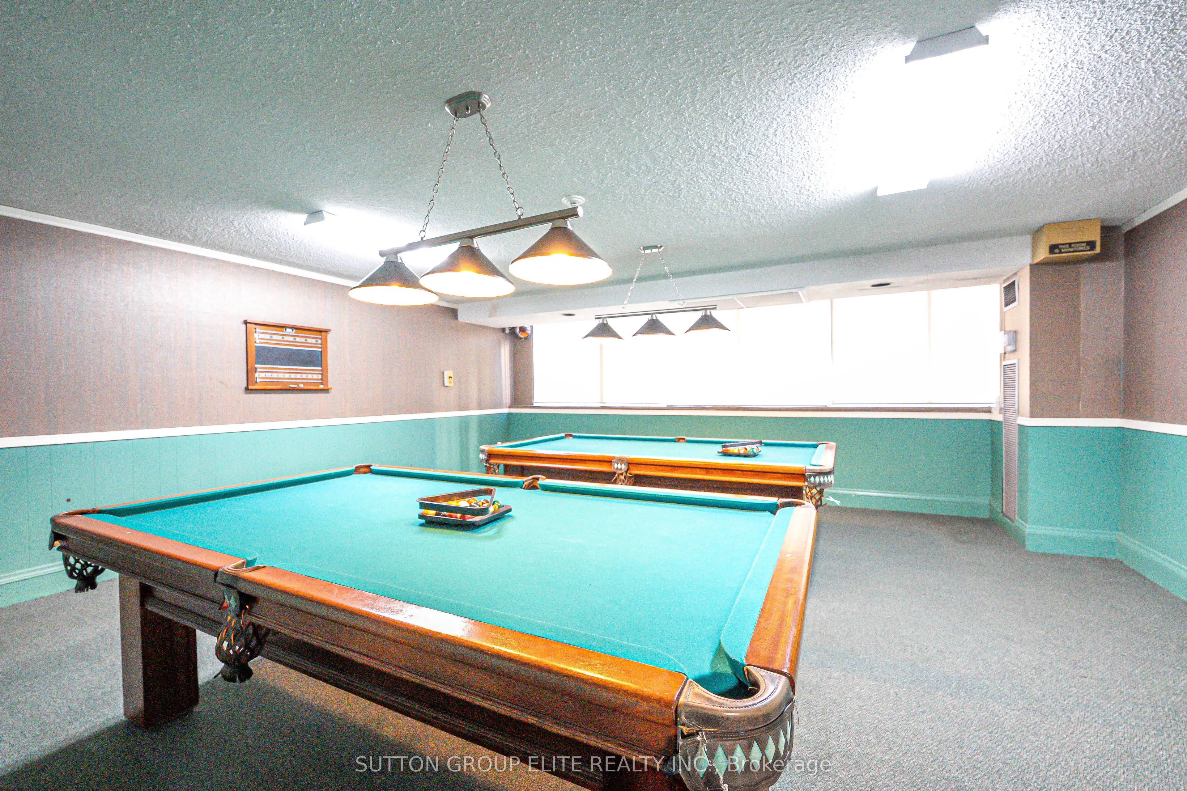 3590 Kaneff Crescent, #1203