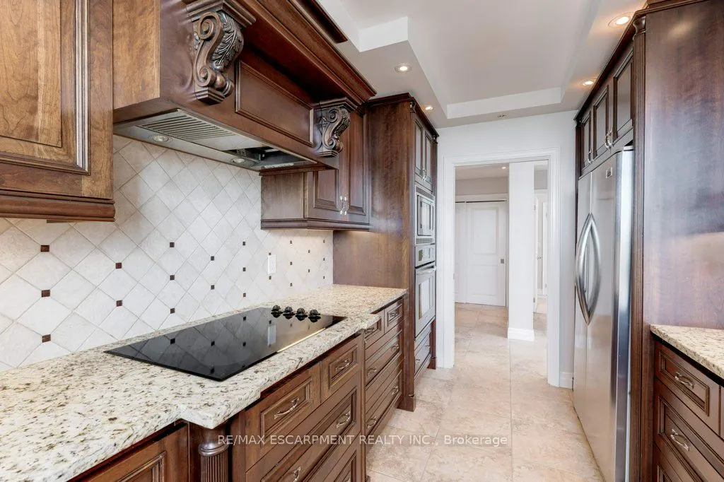 360 Pearl Street, #1303