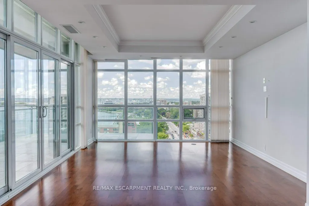 360 Pearl Street, #1303