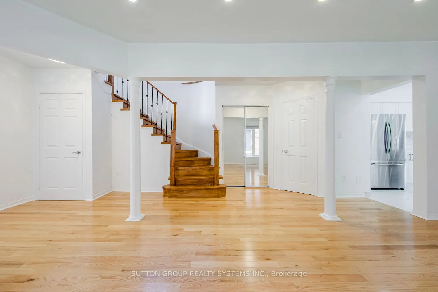 2029 Westmount Drive