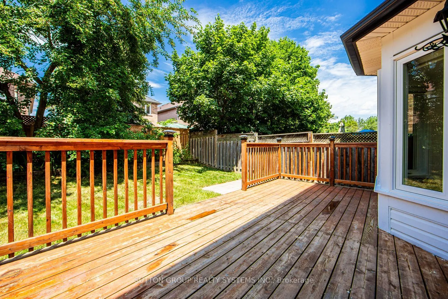 2029 Westmount Drive