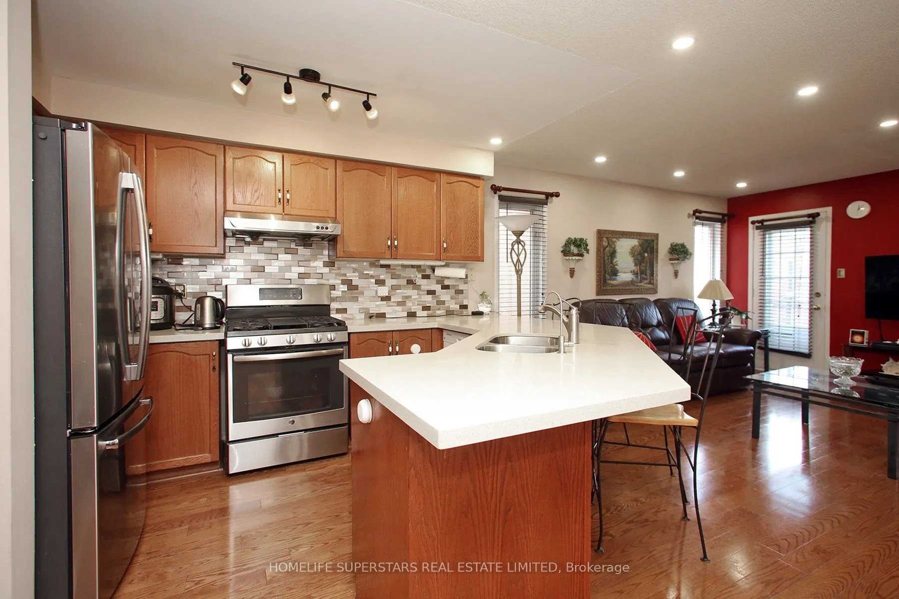 1123 Foxglove Place