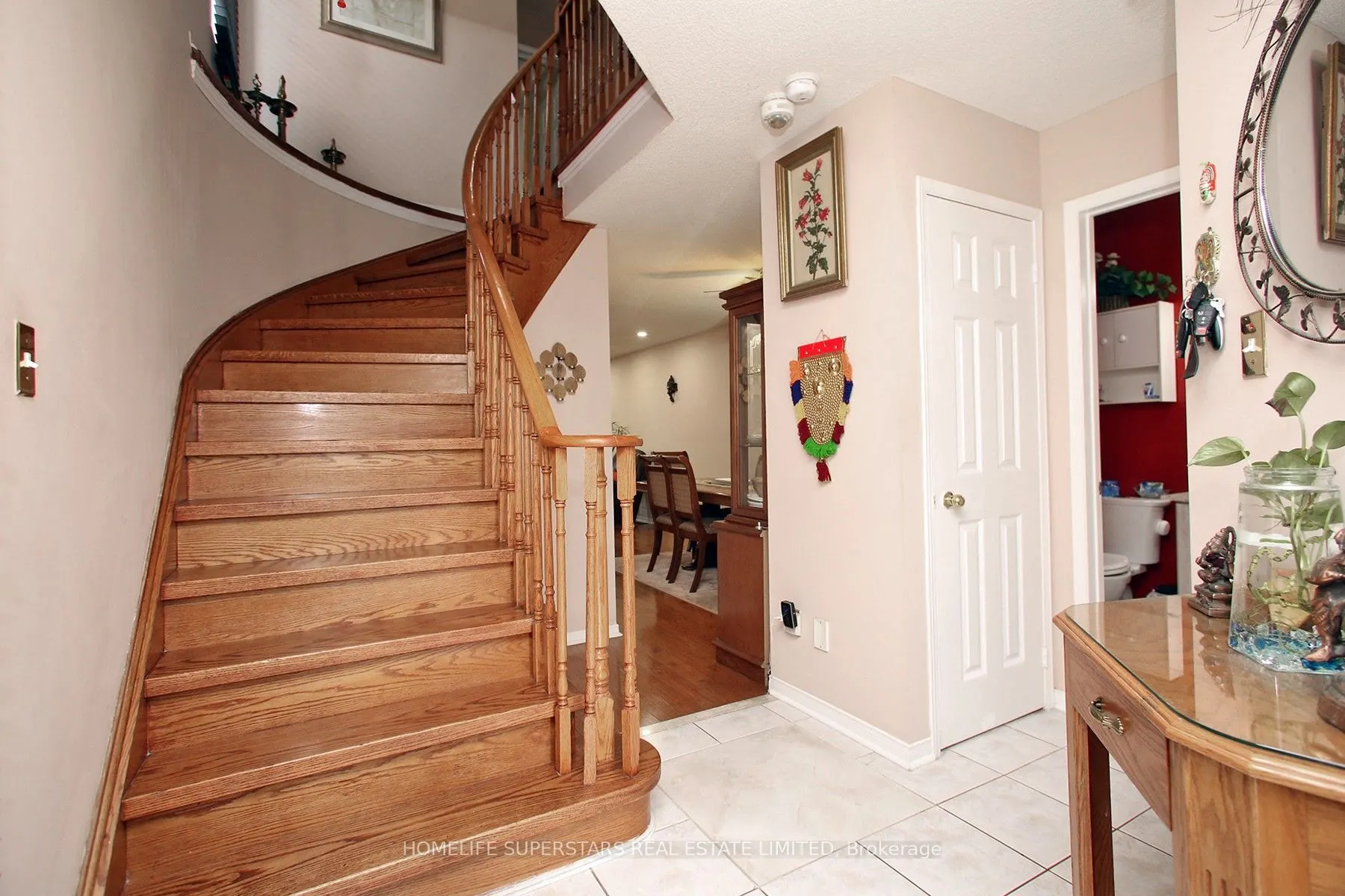 1123 Foxglove Place