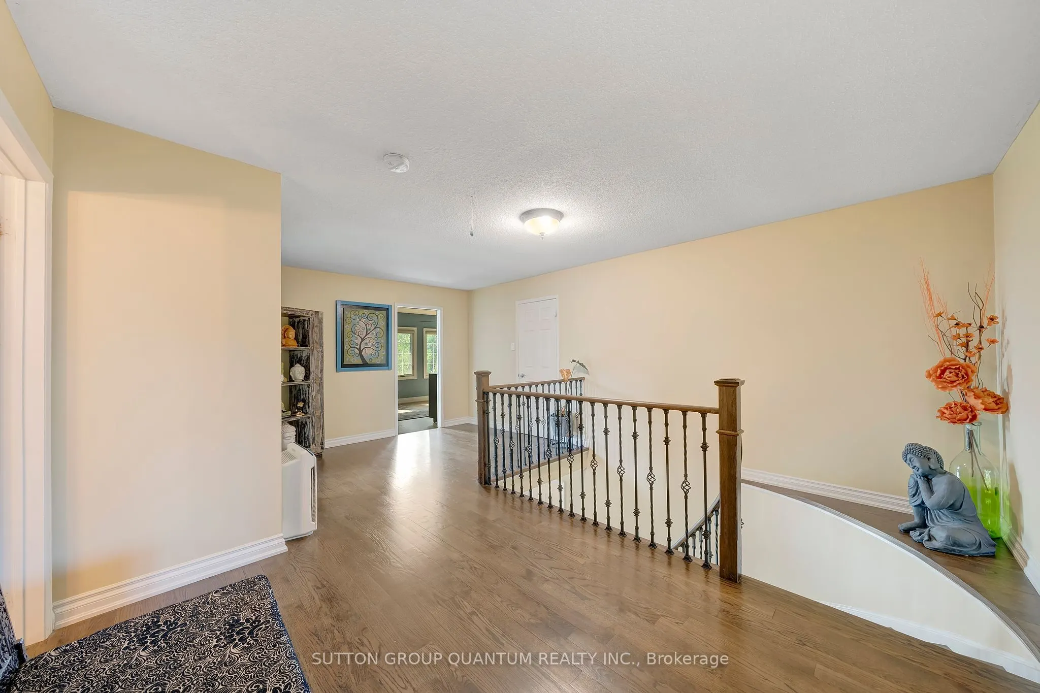 57 River Oaks Boulevard E