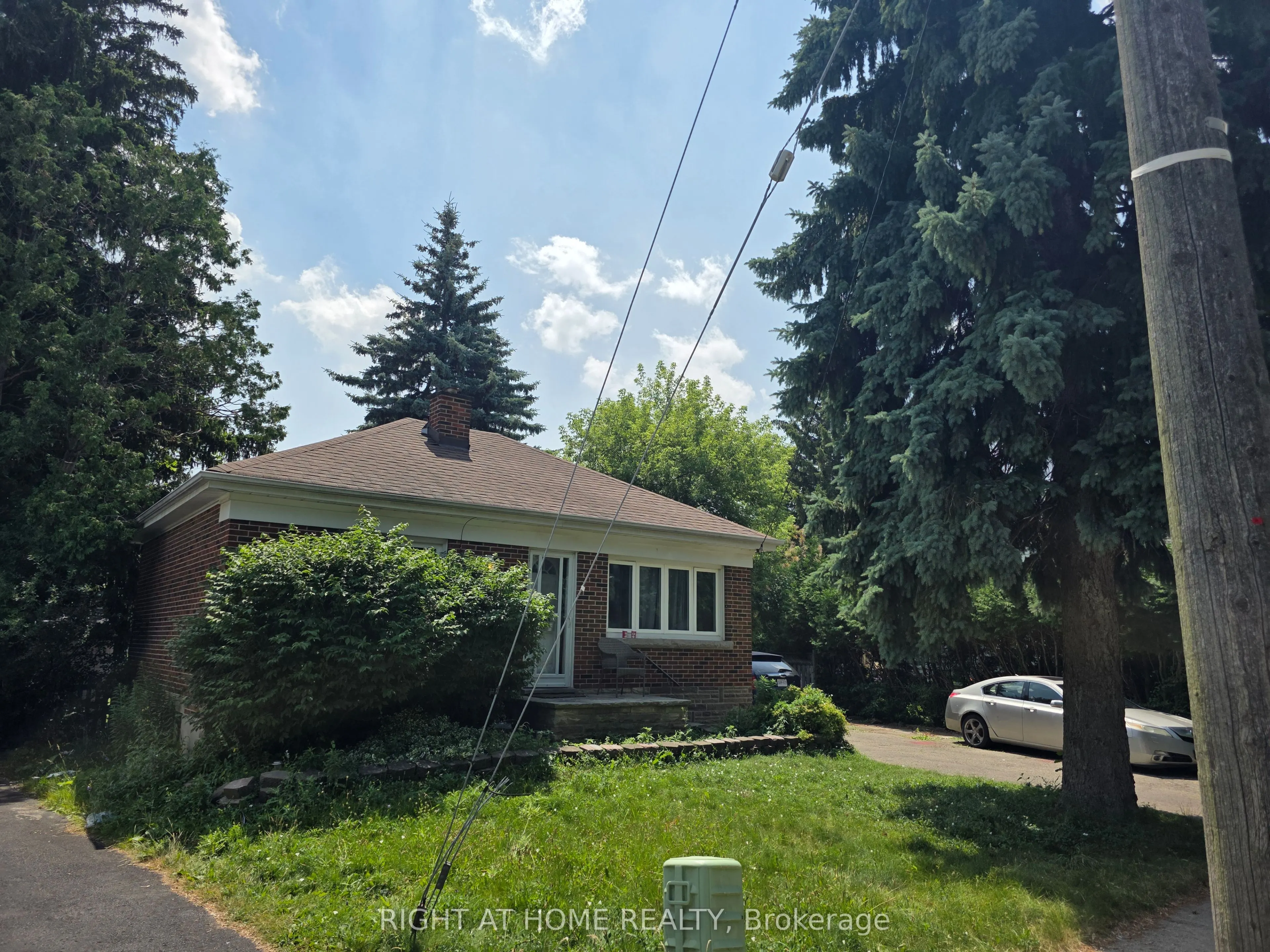 9 Rogers Road