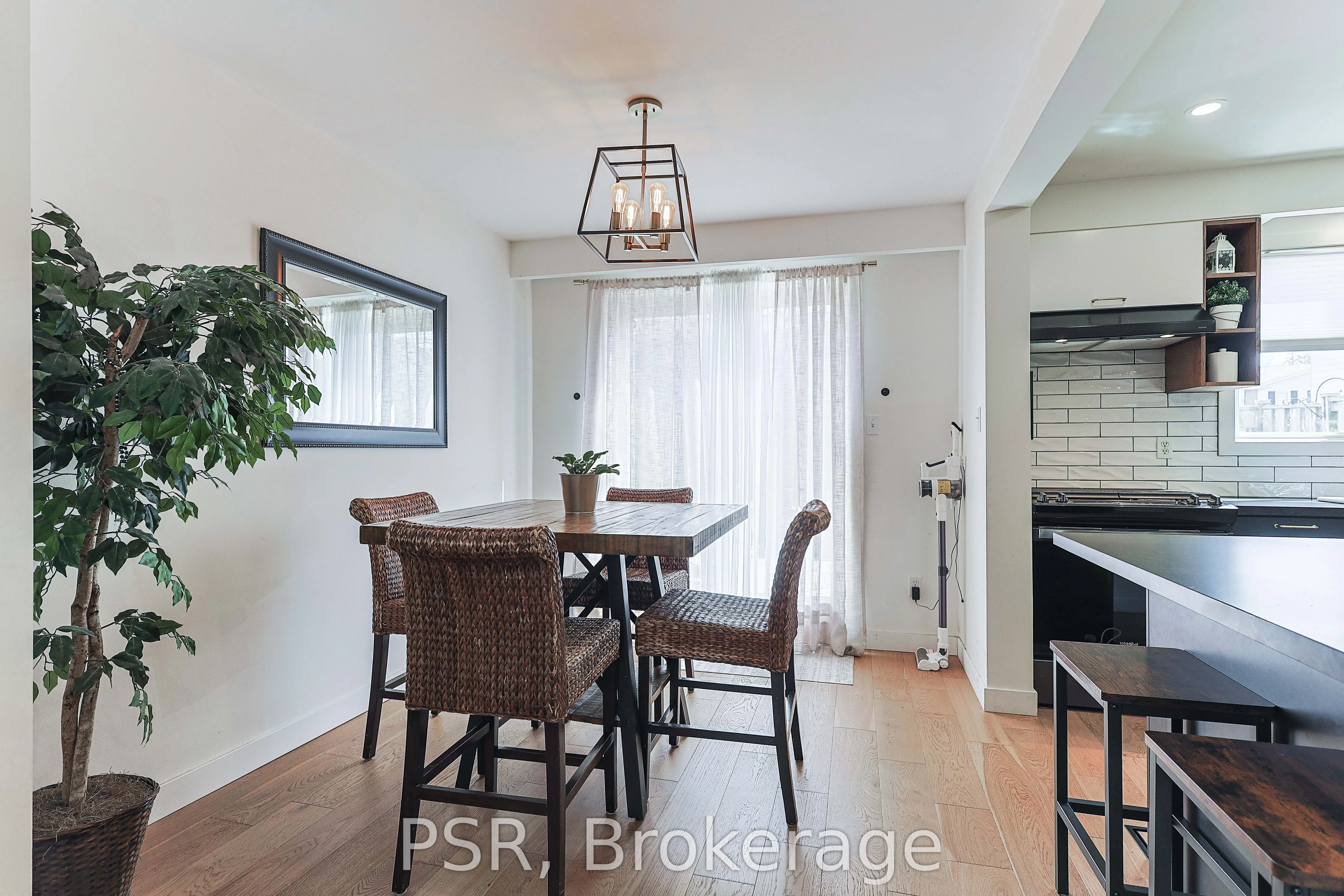 5475 Lakeshore Road #54