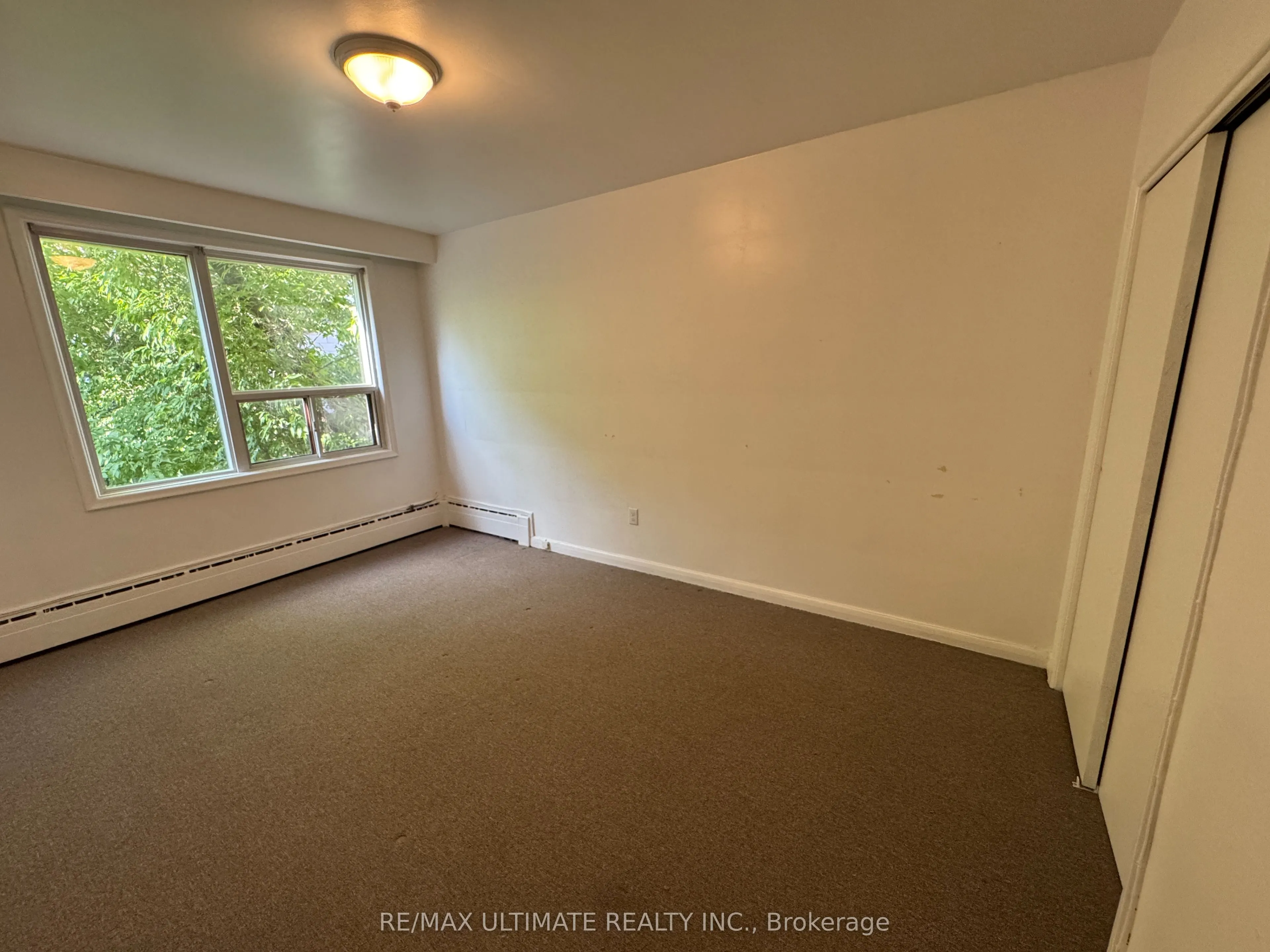 468 Ridelle Avenue, #Main