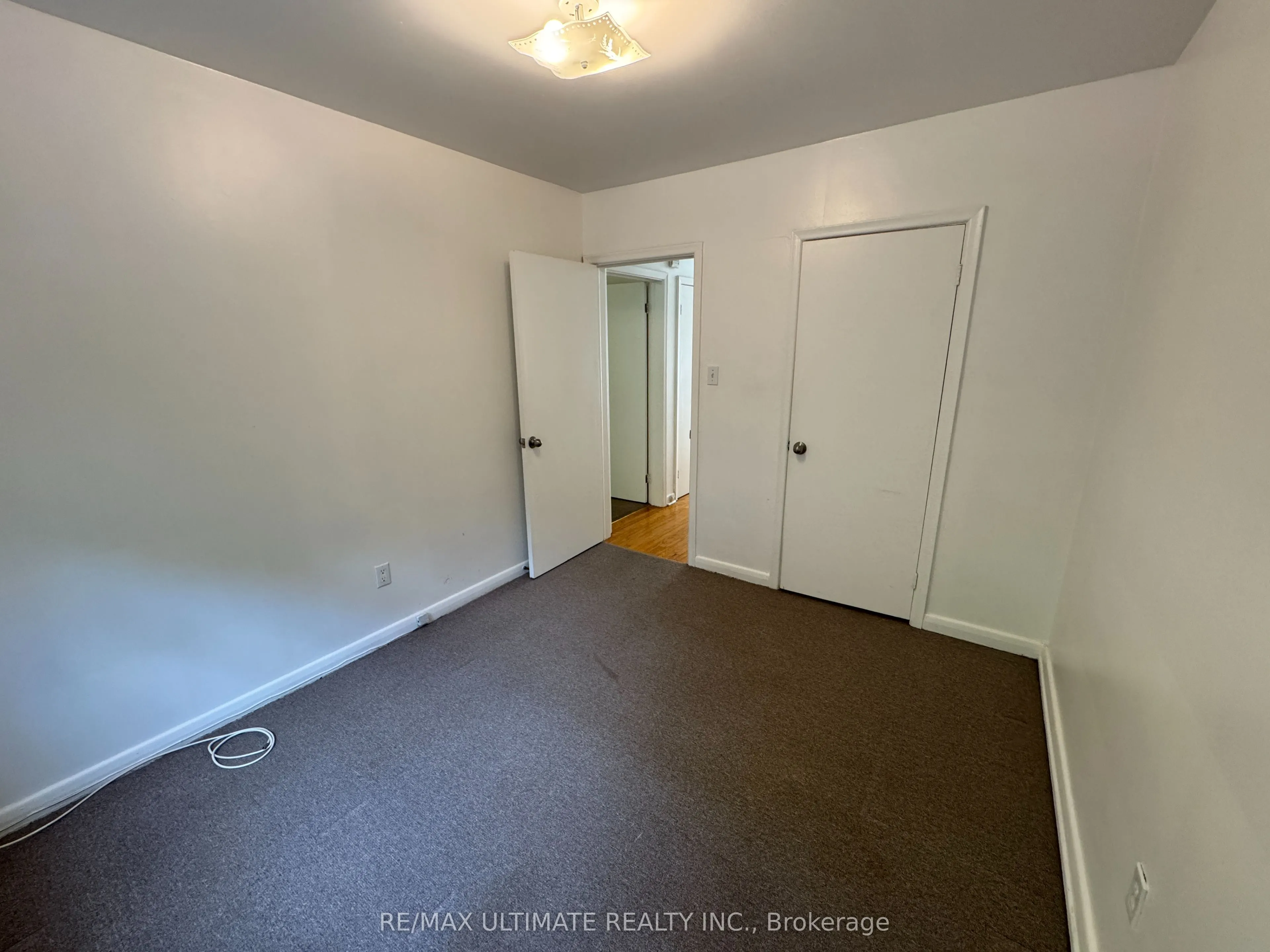 468 Ridelle Avenue, #Main