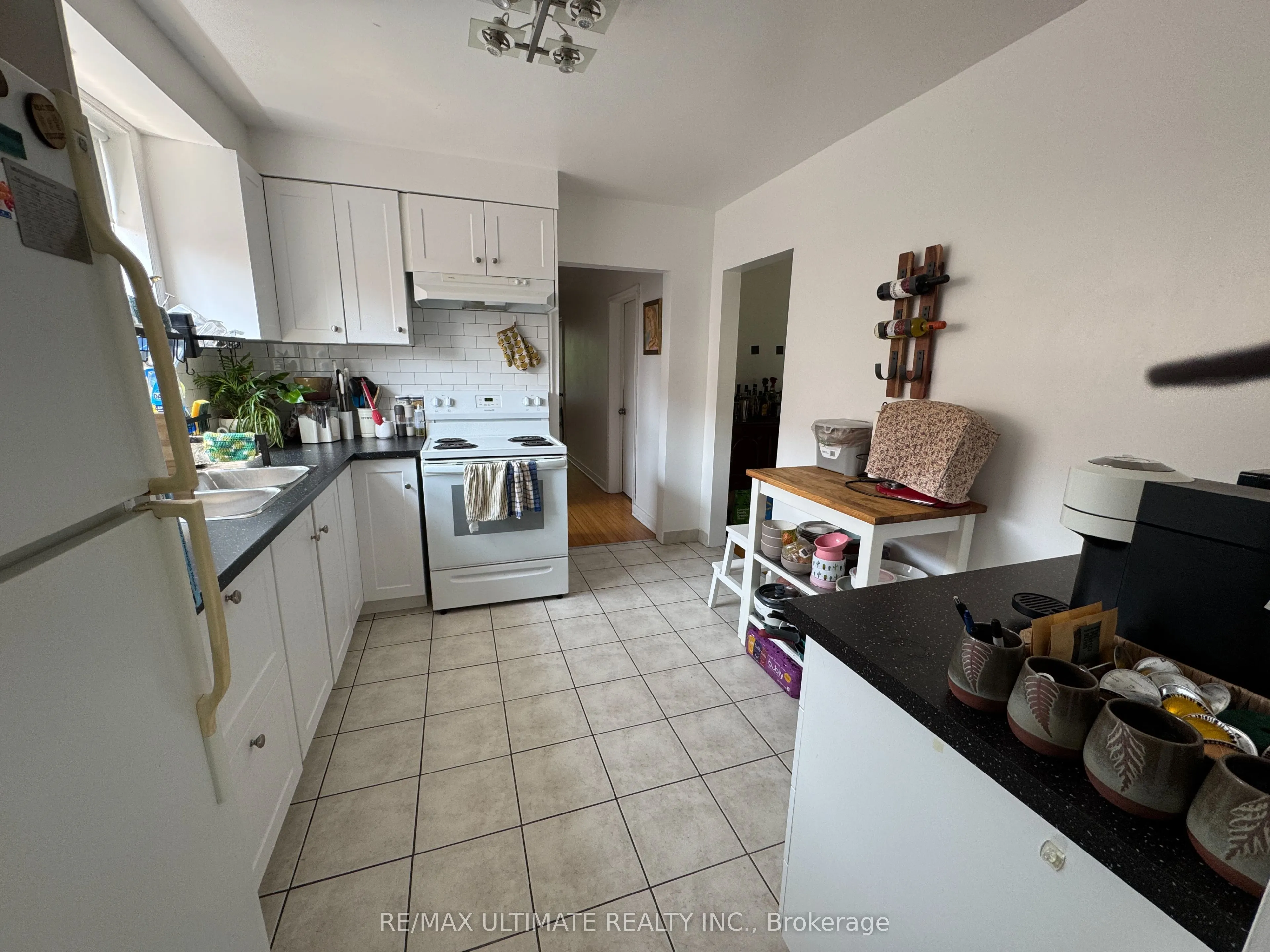 468 Ridelle Avenue, #Main