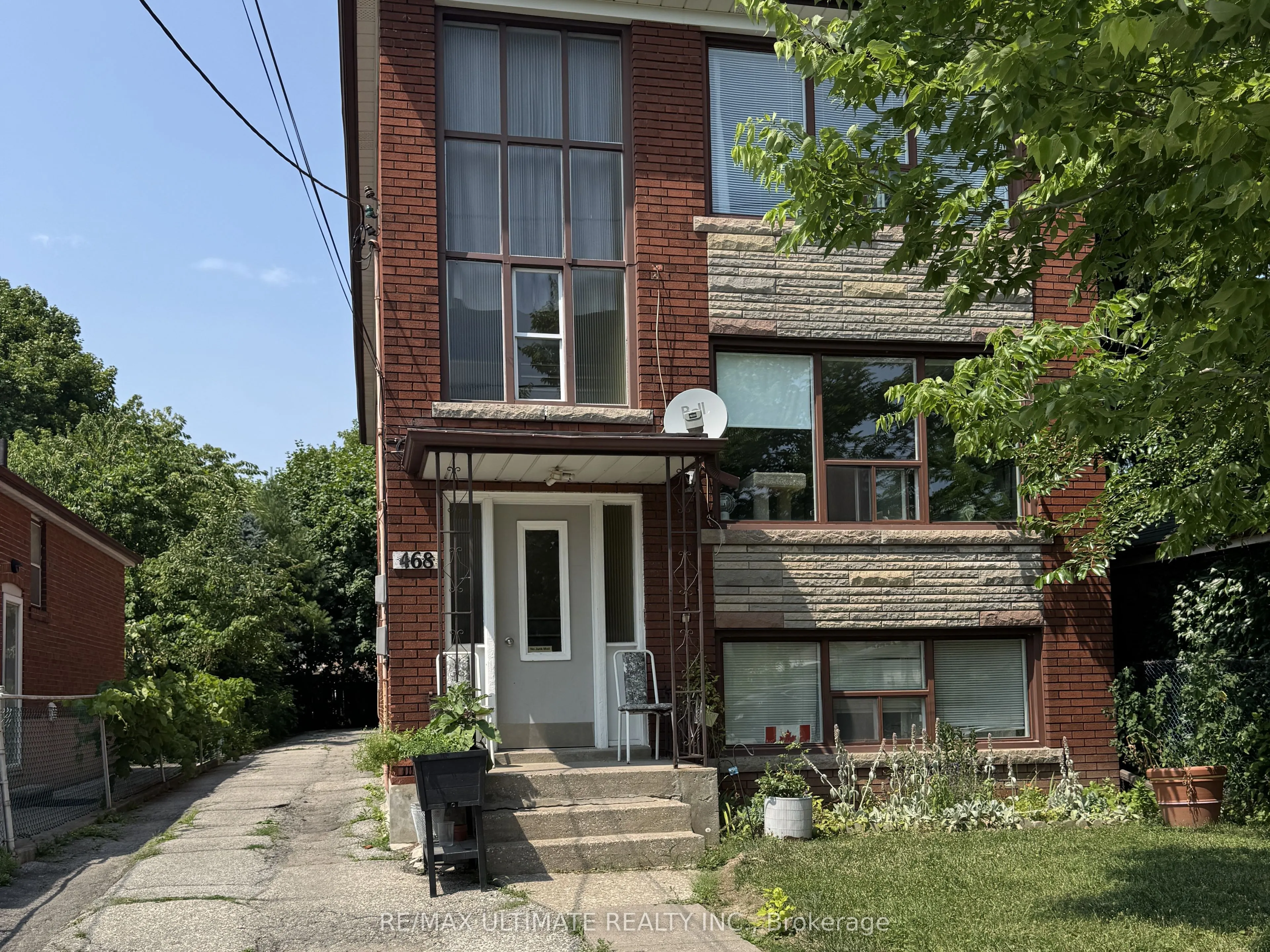 468 Ridelle Avenue, #Main