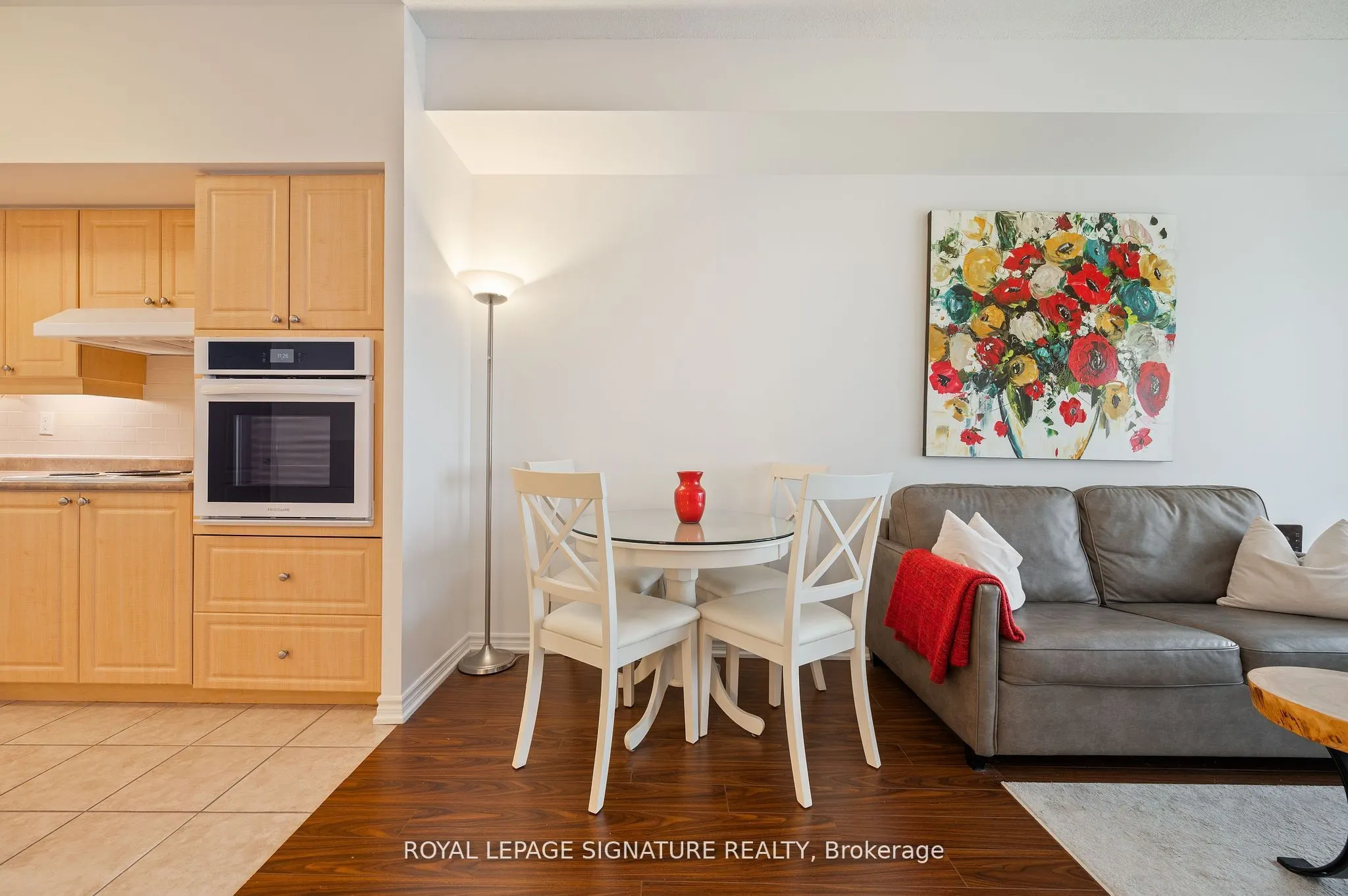 810 Scollard Court, #1003