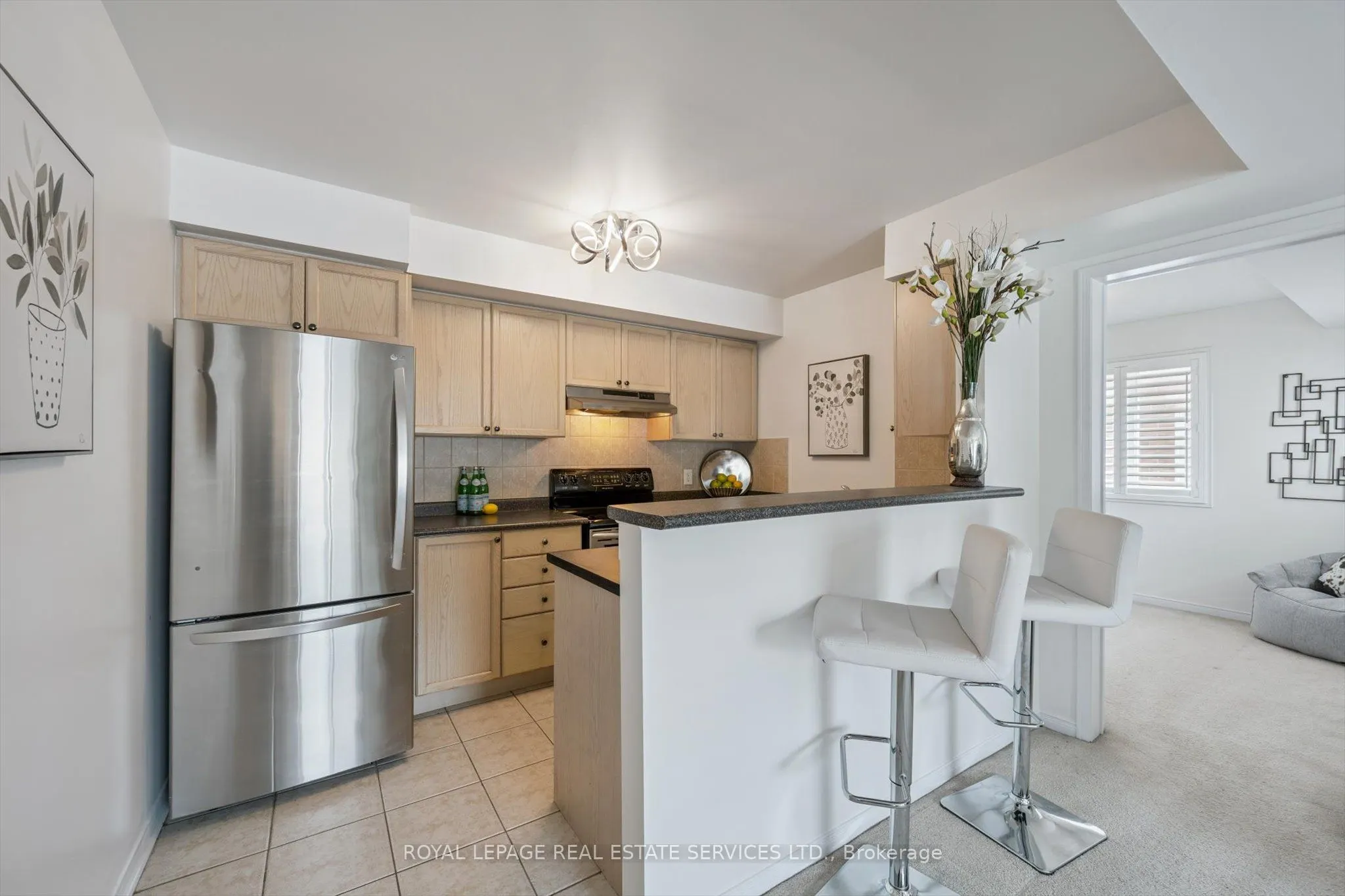 4975 Southampton Drive, #325