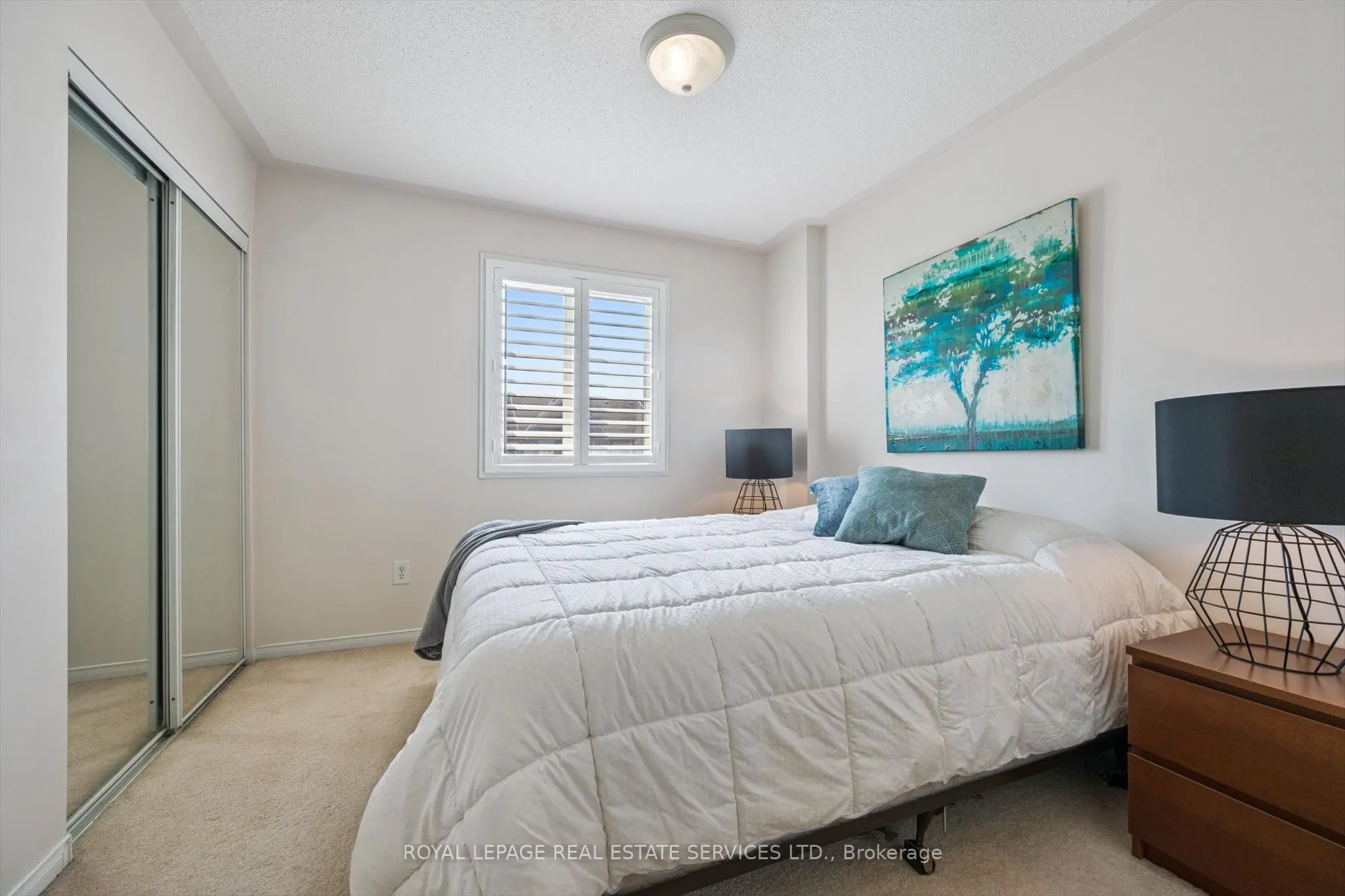 4975 Southampton Drive, #325