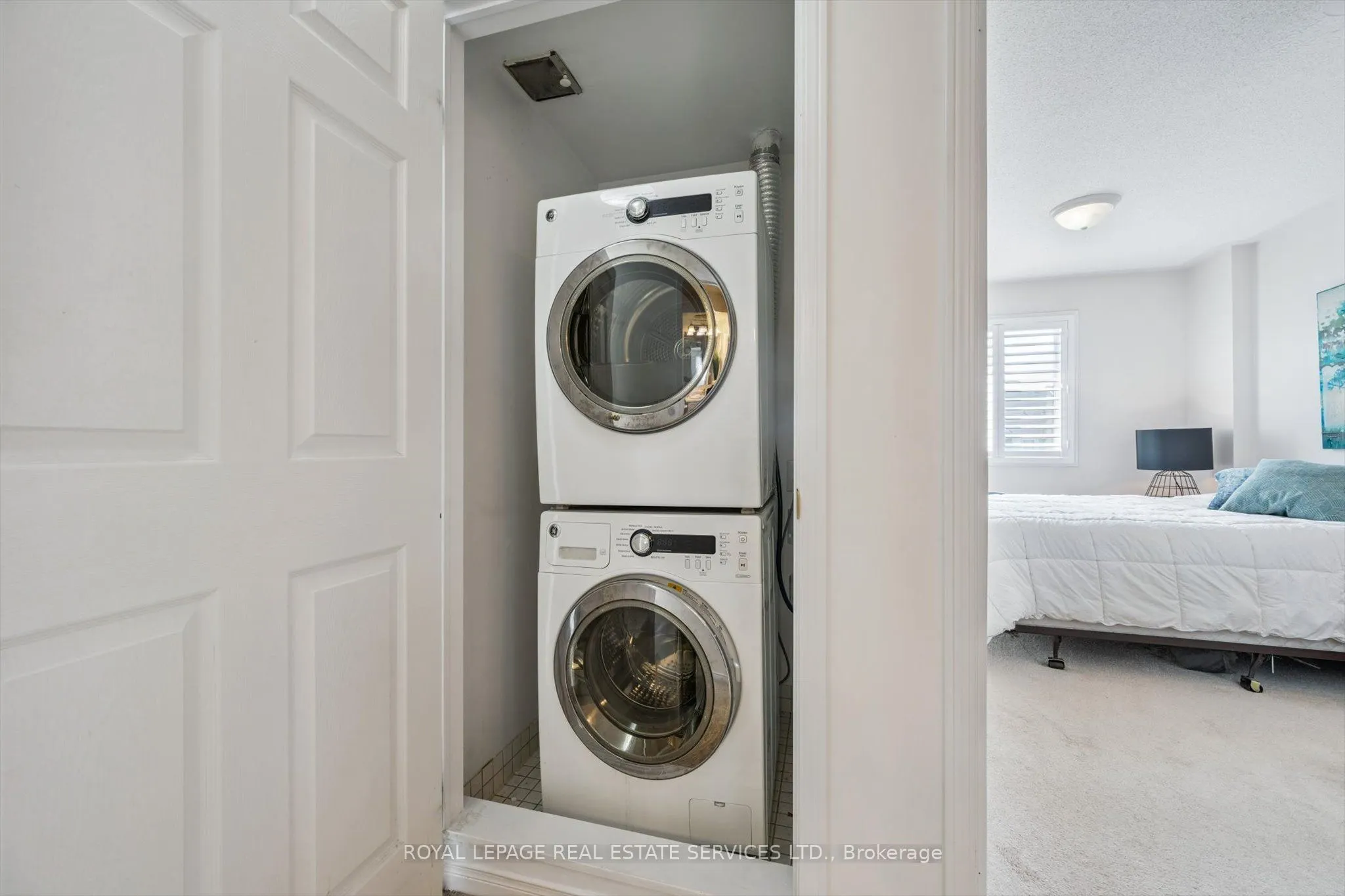 4975 Southampton Drive, #325