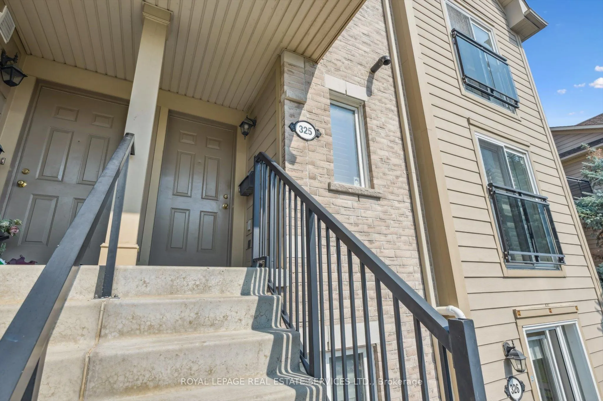 4975 Southampton Drive, #325