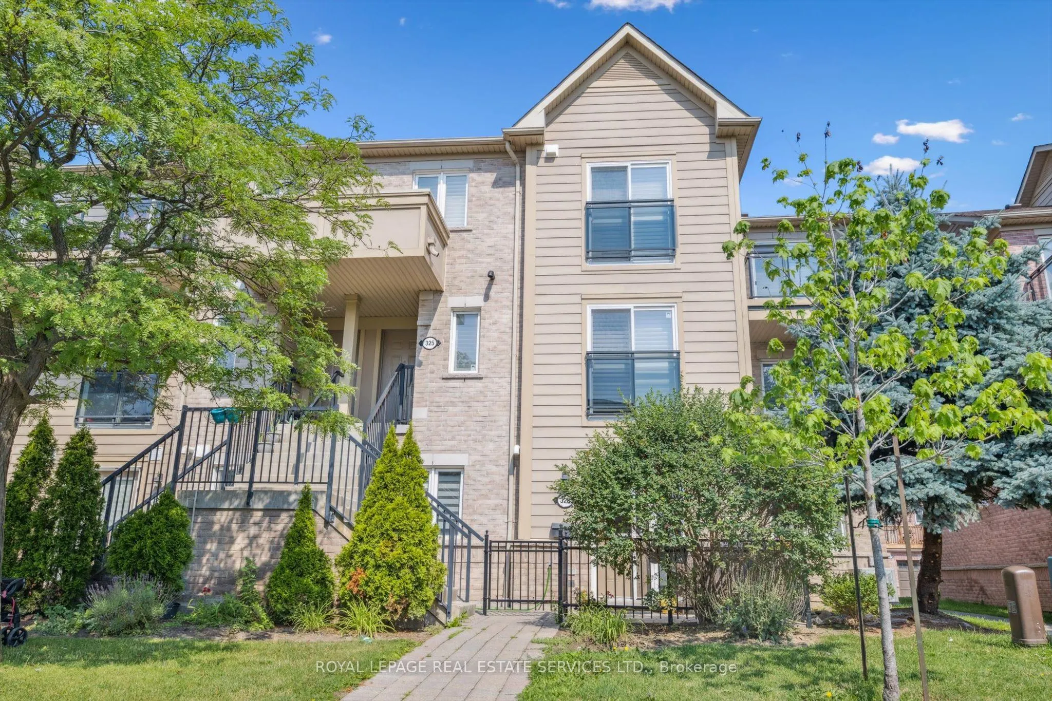 4975 Southampton Drive, #325