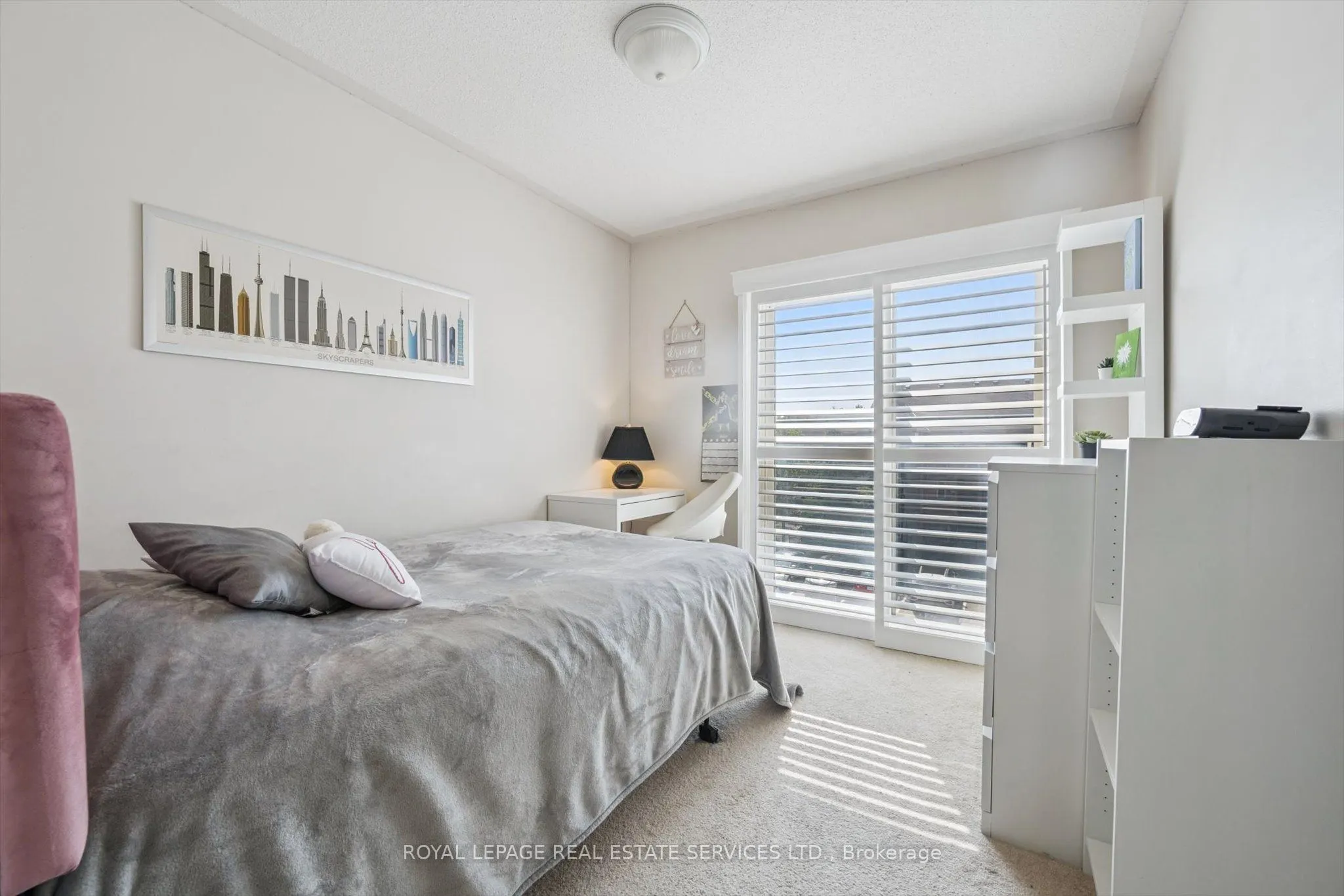 4975 Southampton Drive, #325