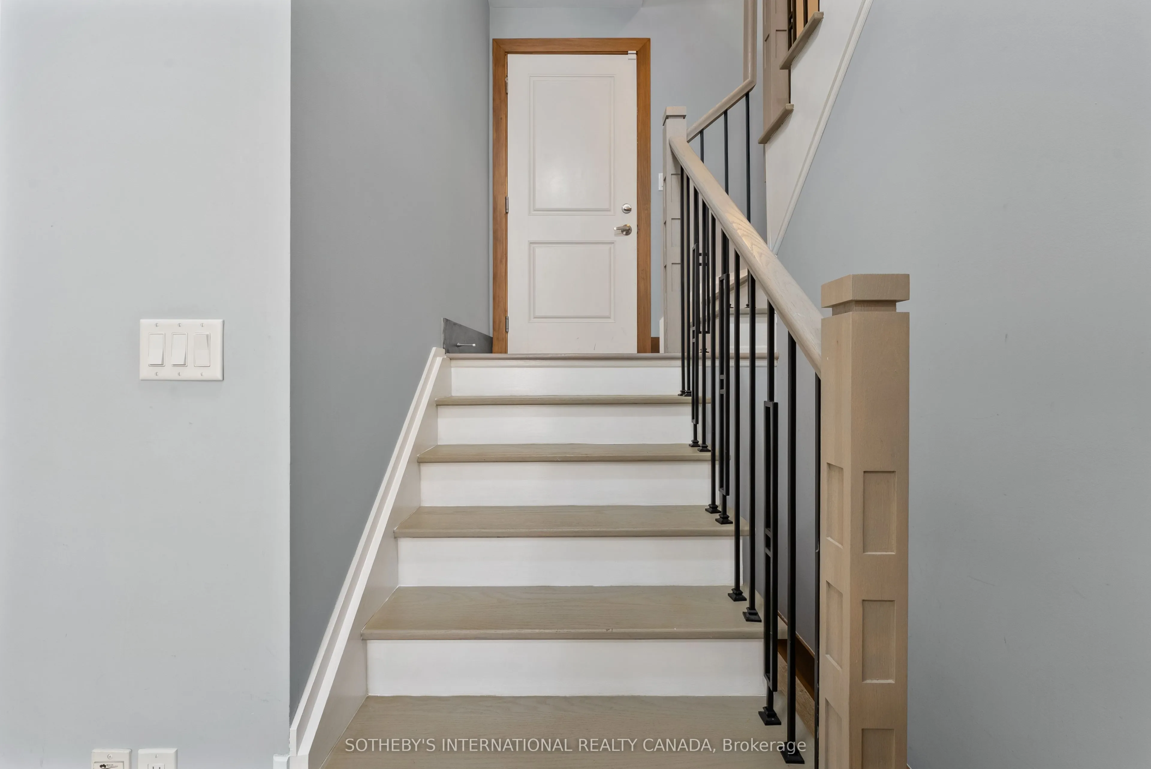 28A Twenty First Street