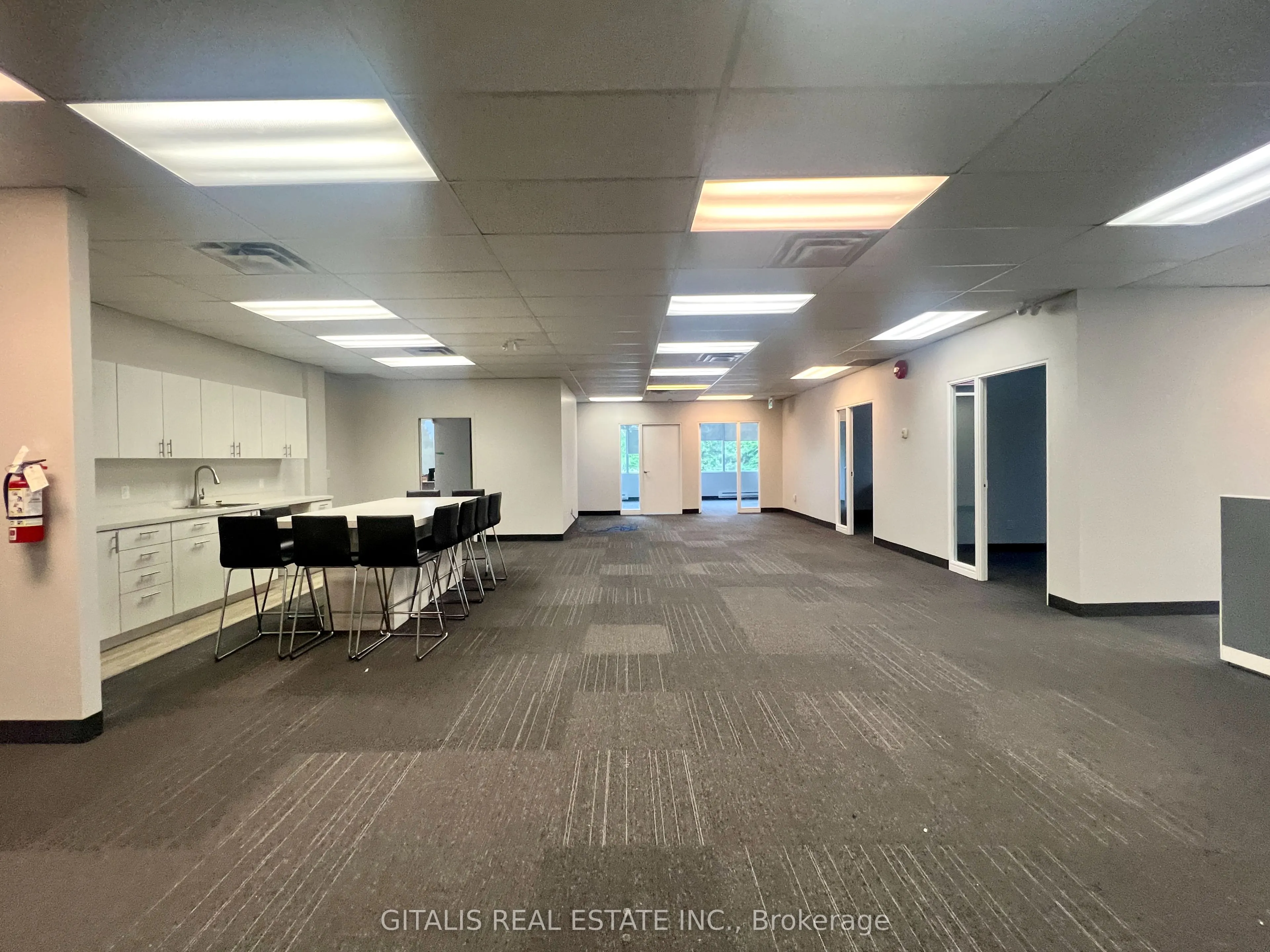 1599 Hurontario Street, #202