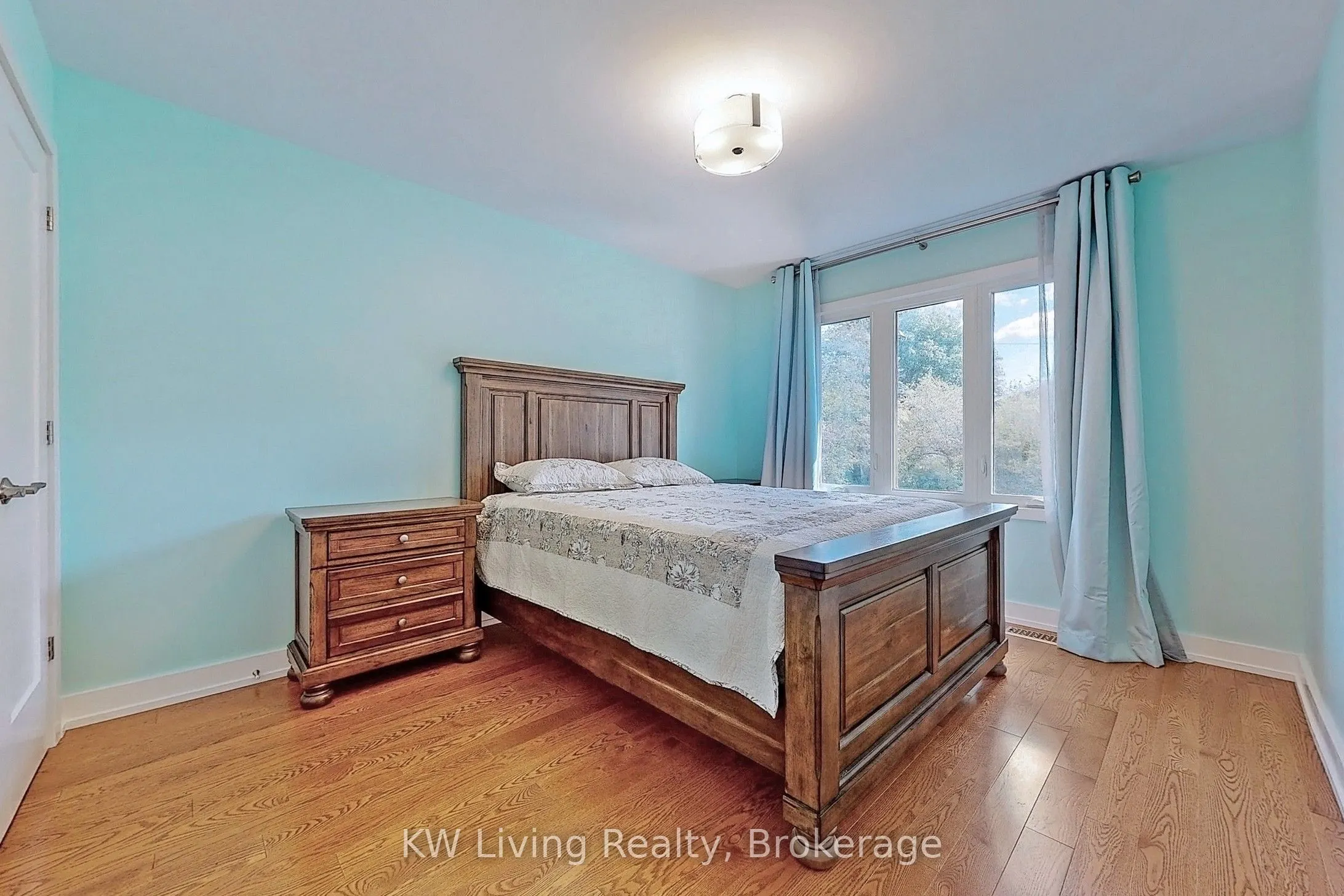 1280 Watersedge Road