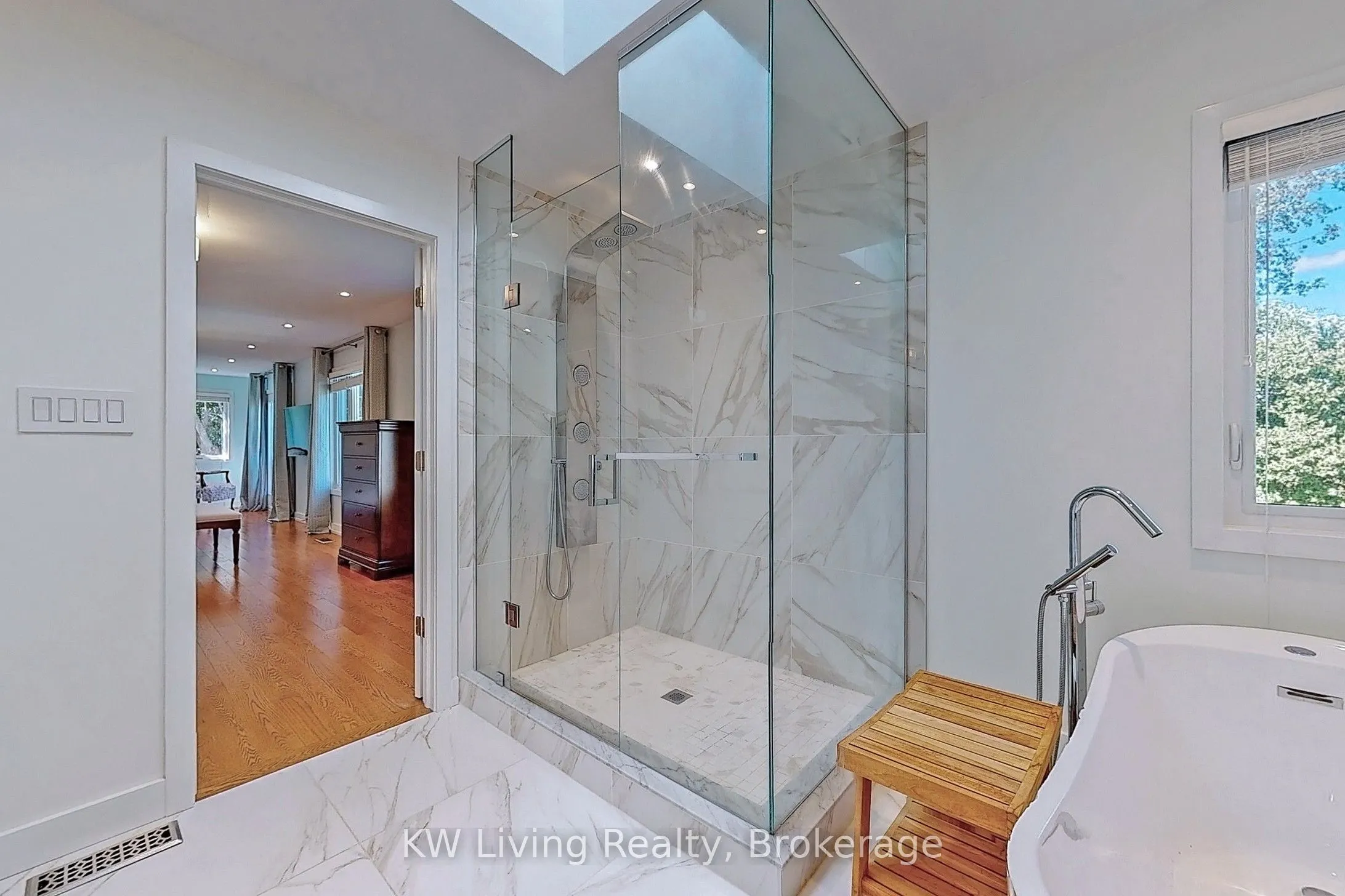 1280 Watersedge Road