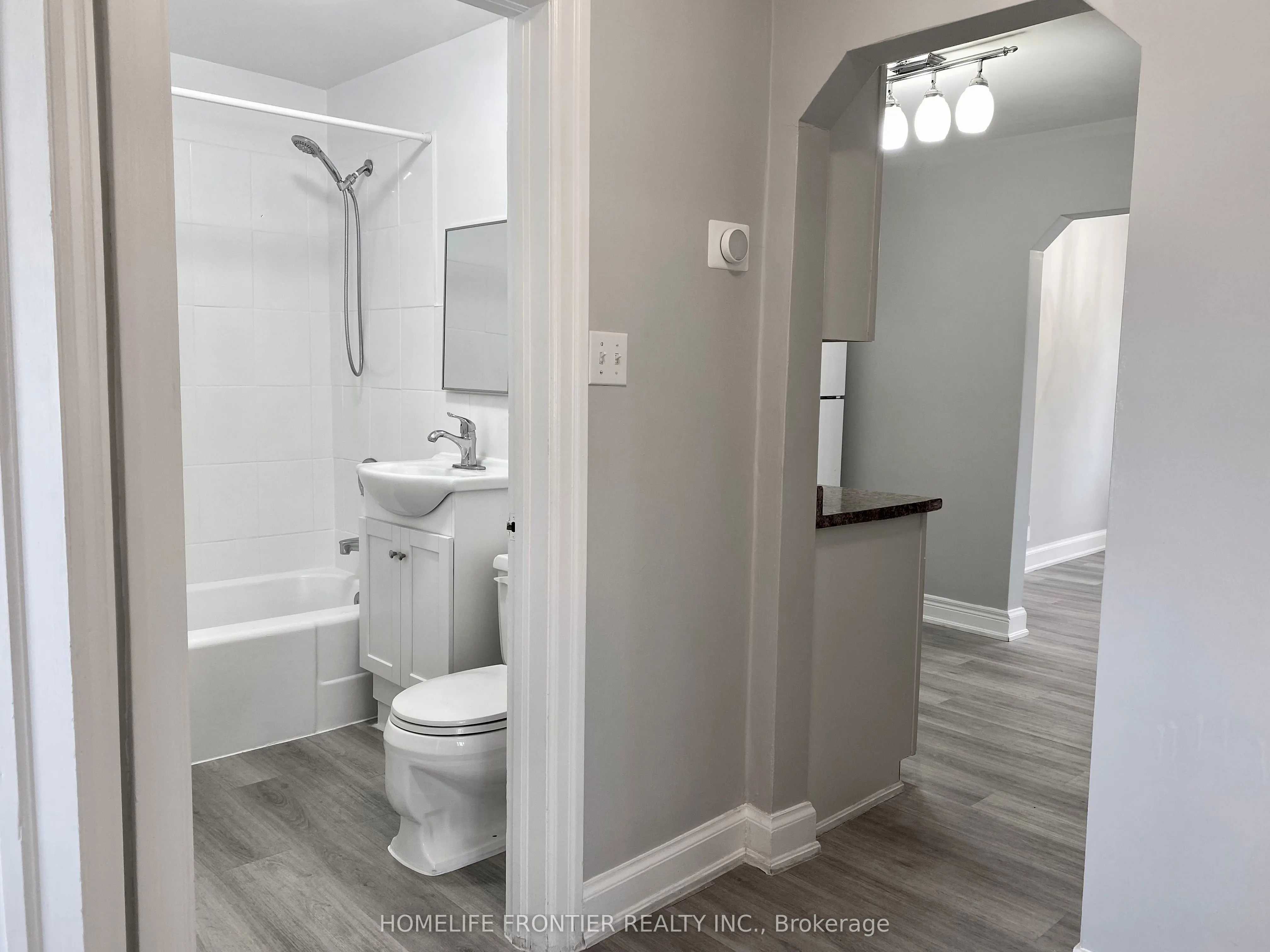 63 Lockerbie Avenue, #Main Floor