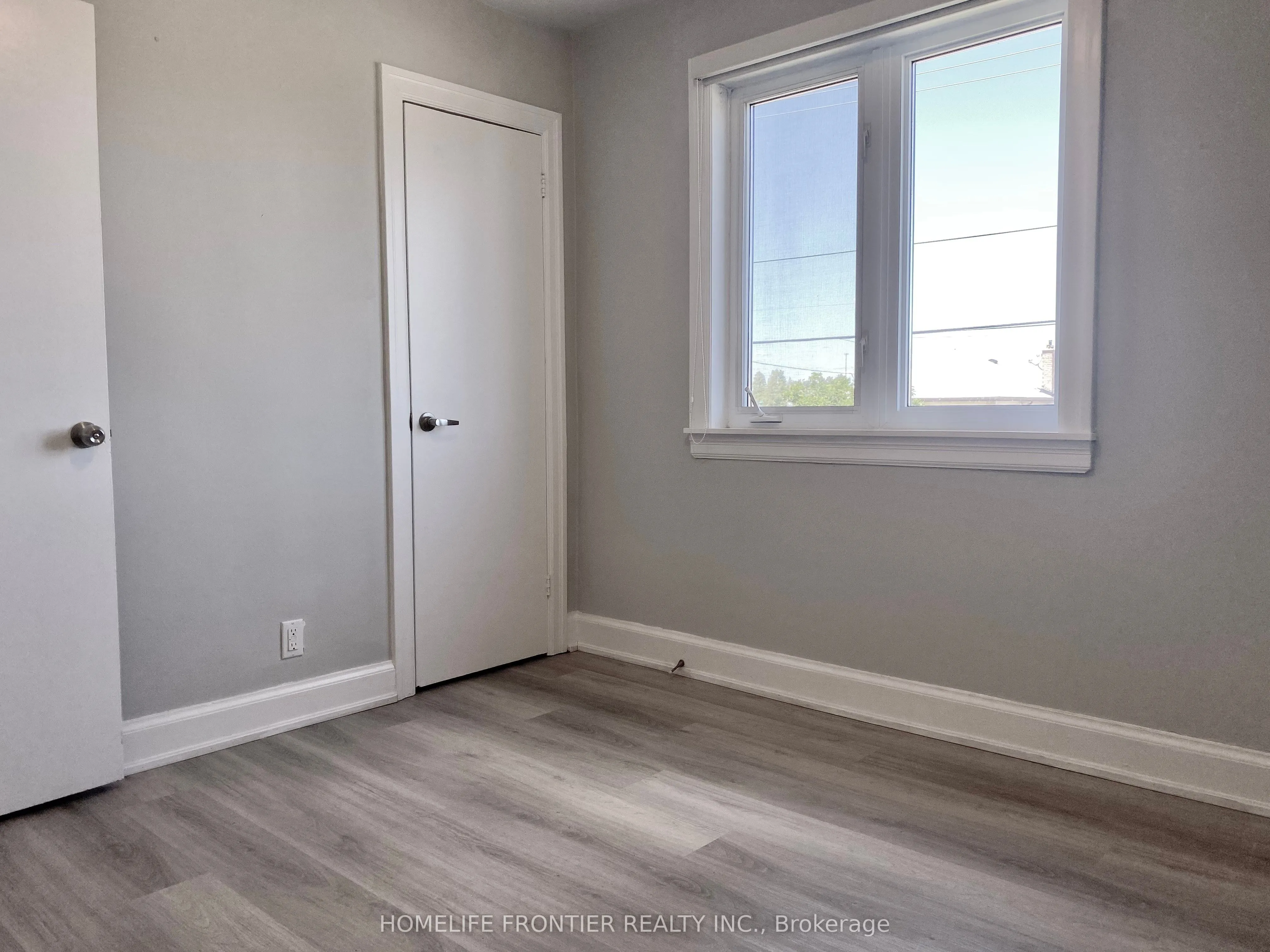 63 Lockerbie Avenue, #Main Floor