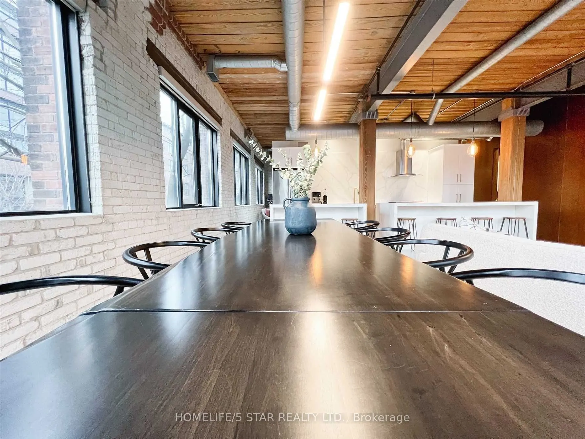 1 Columbus Avenue, #101