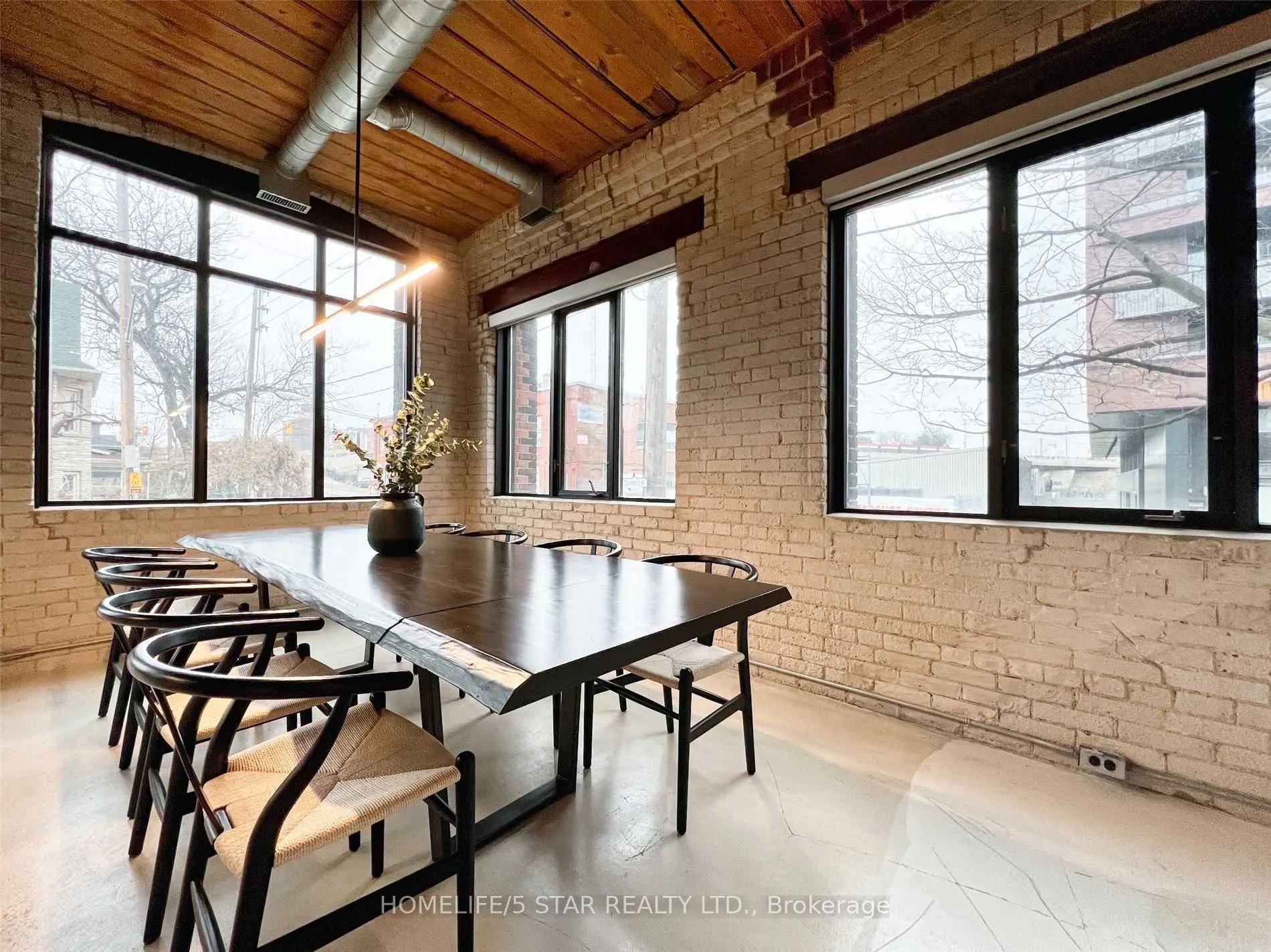 1 Columbus Avenue, #101