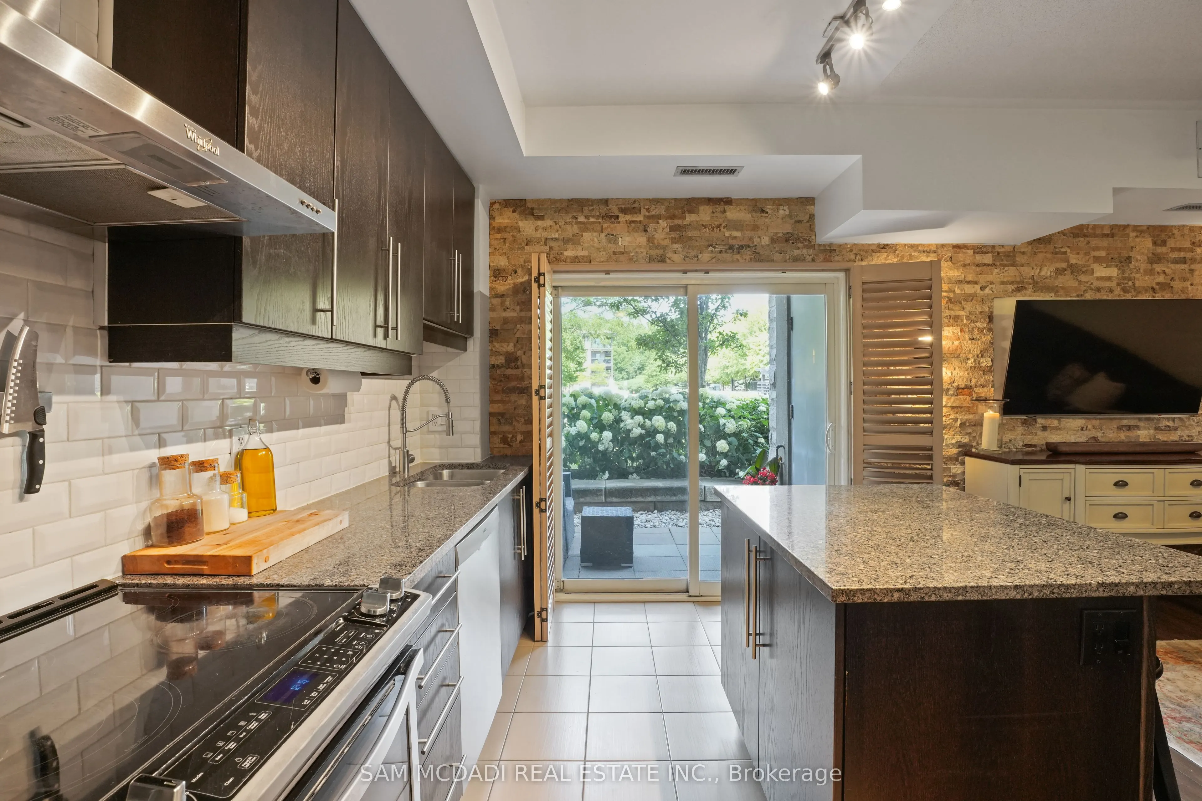 570 Lolita Gardens, #131