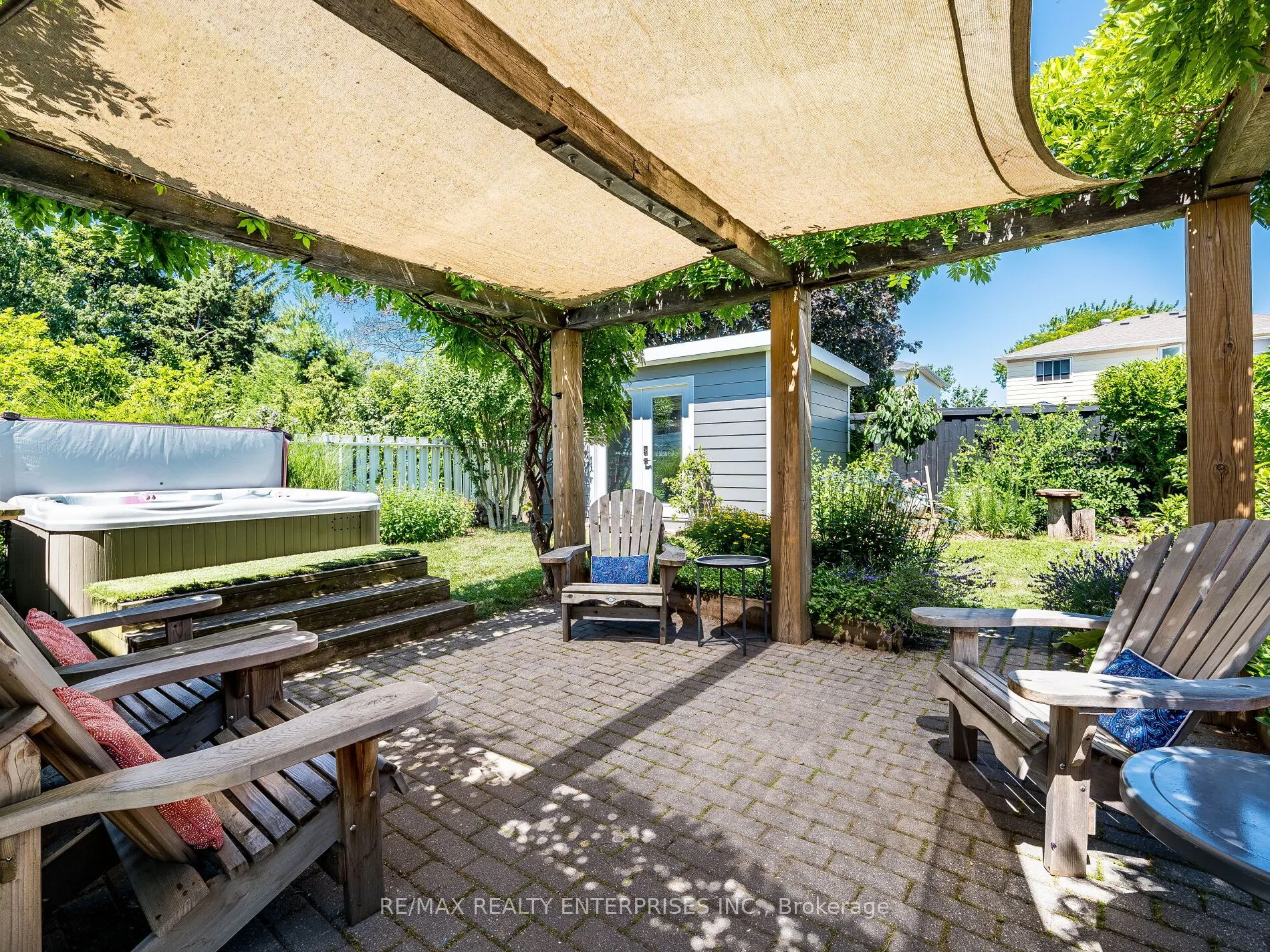 2814 Hollington Crescent