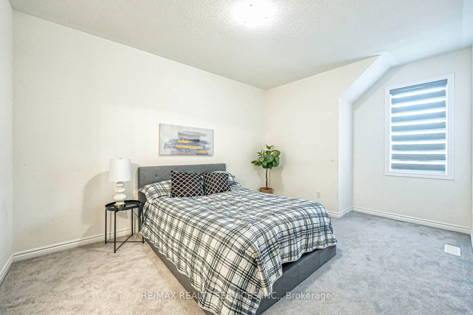43 Rainbrook Close