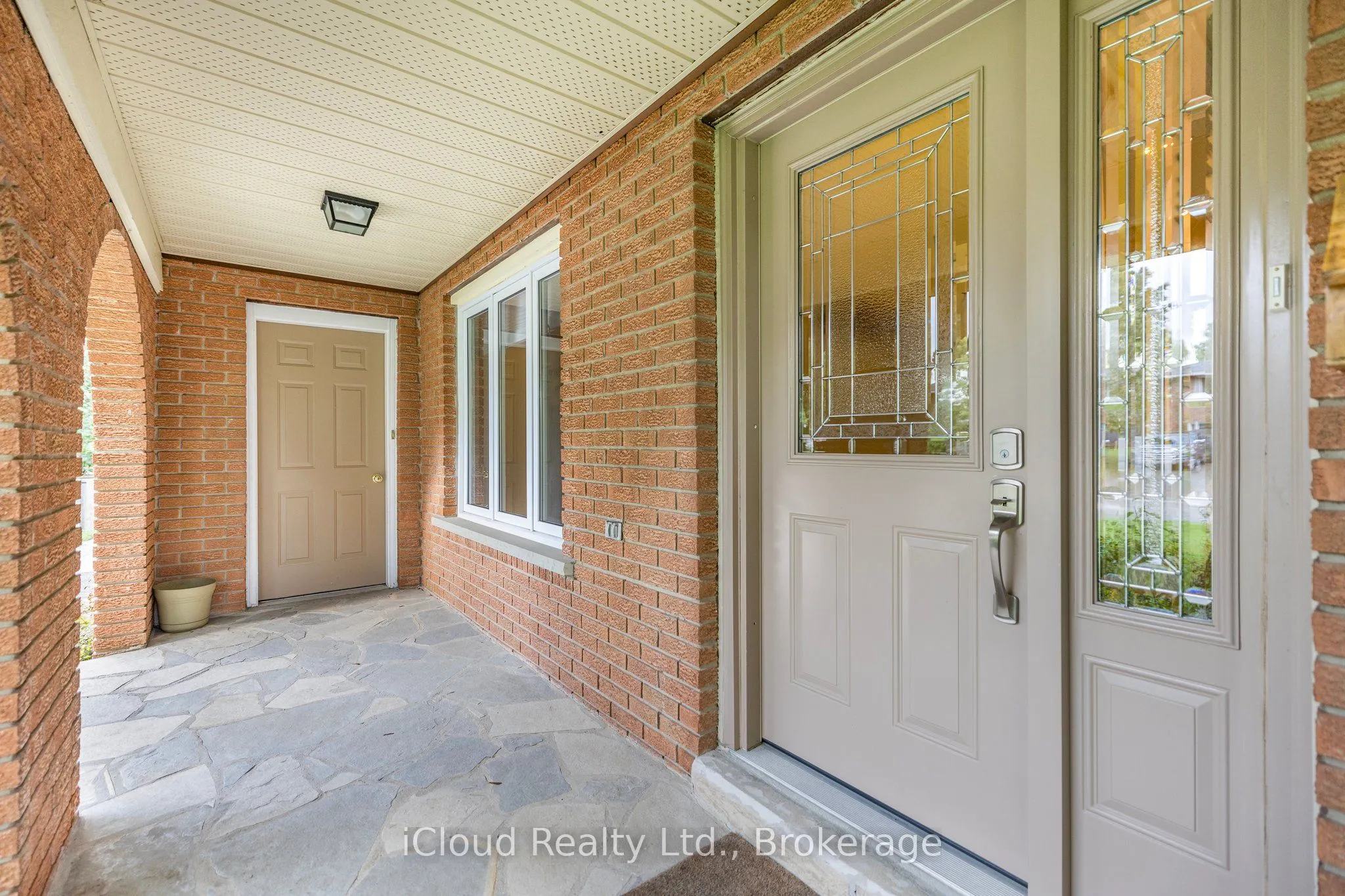 8 Glenforest Street