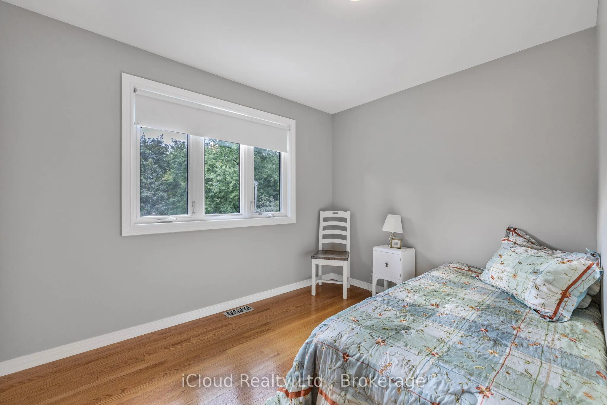 8 Glenforest Street