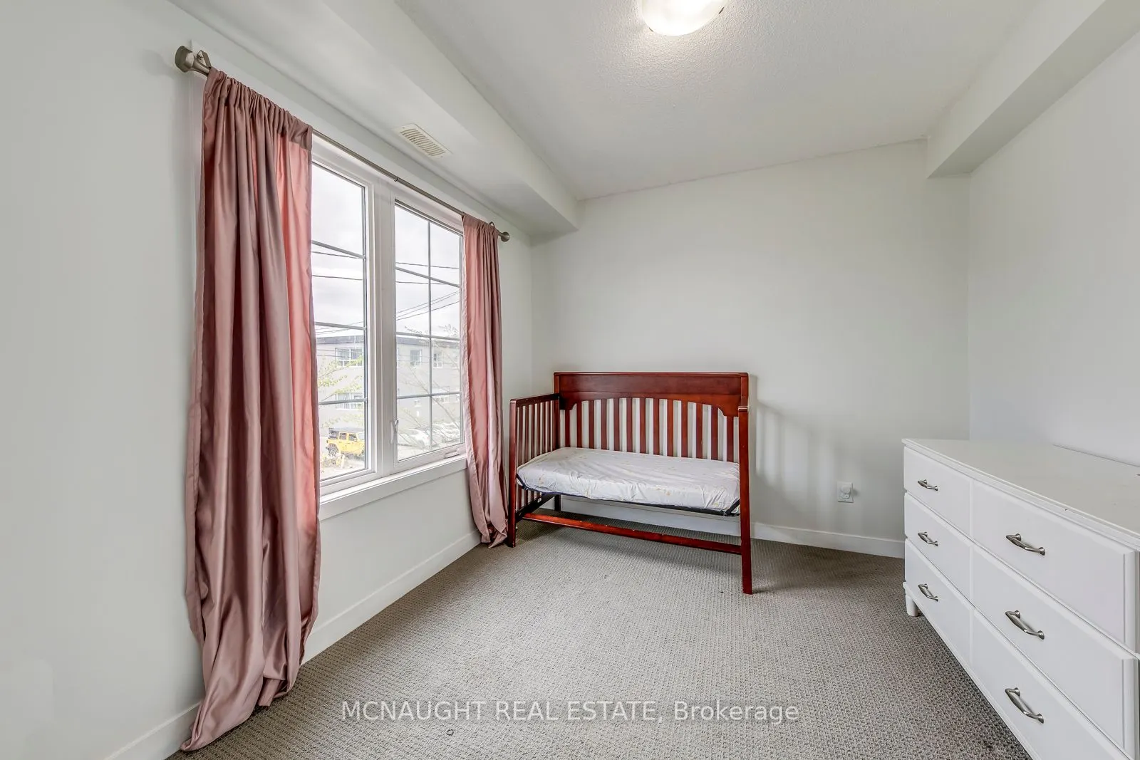 9 Forbes Avenue, #2