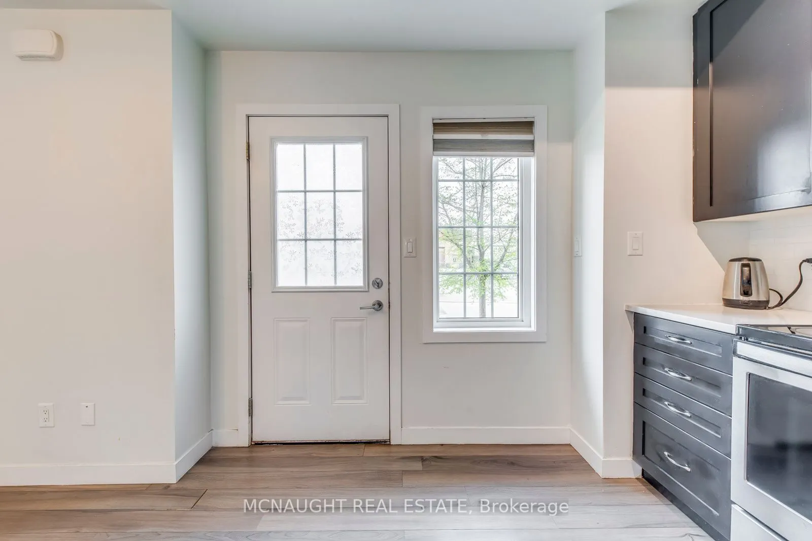 9 Forbes Avenue, #2