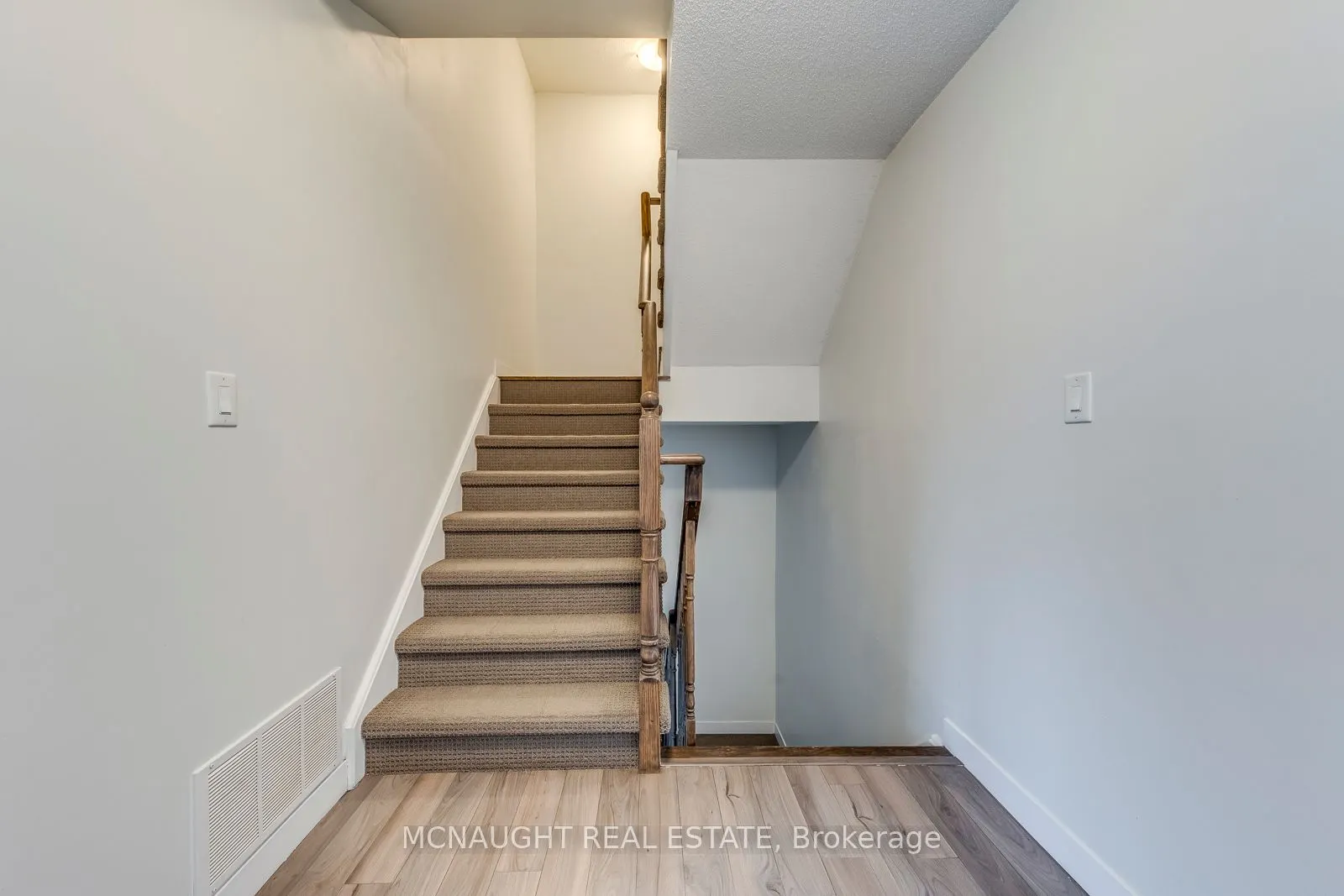 9 Forbes Avenue, #2