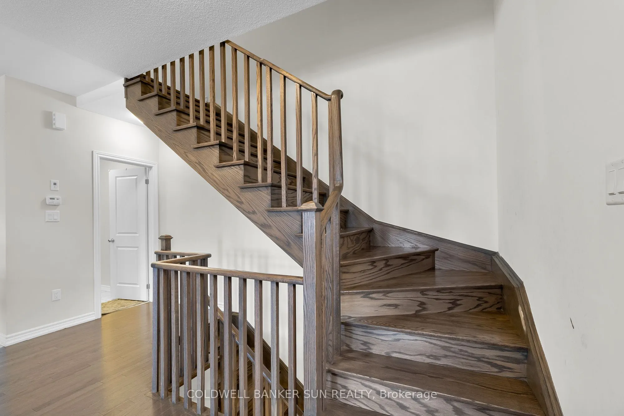 42 Donald Ficht Crescent