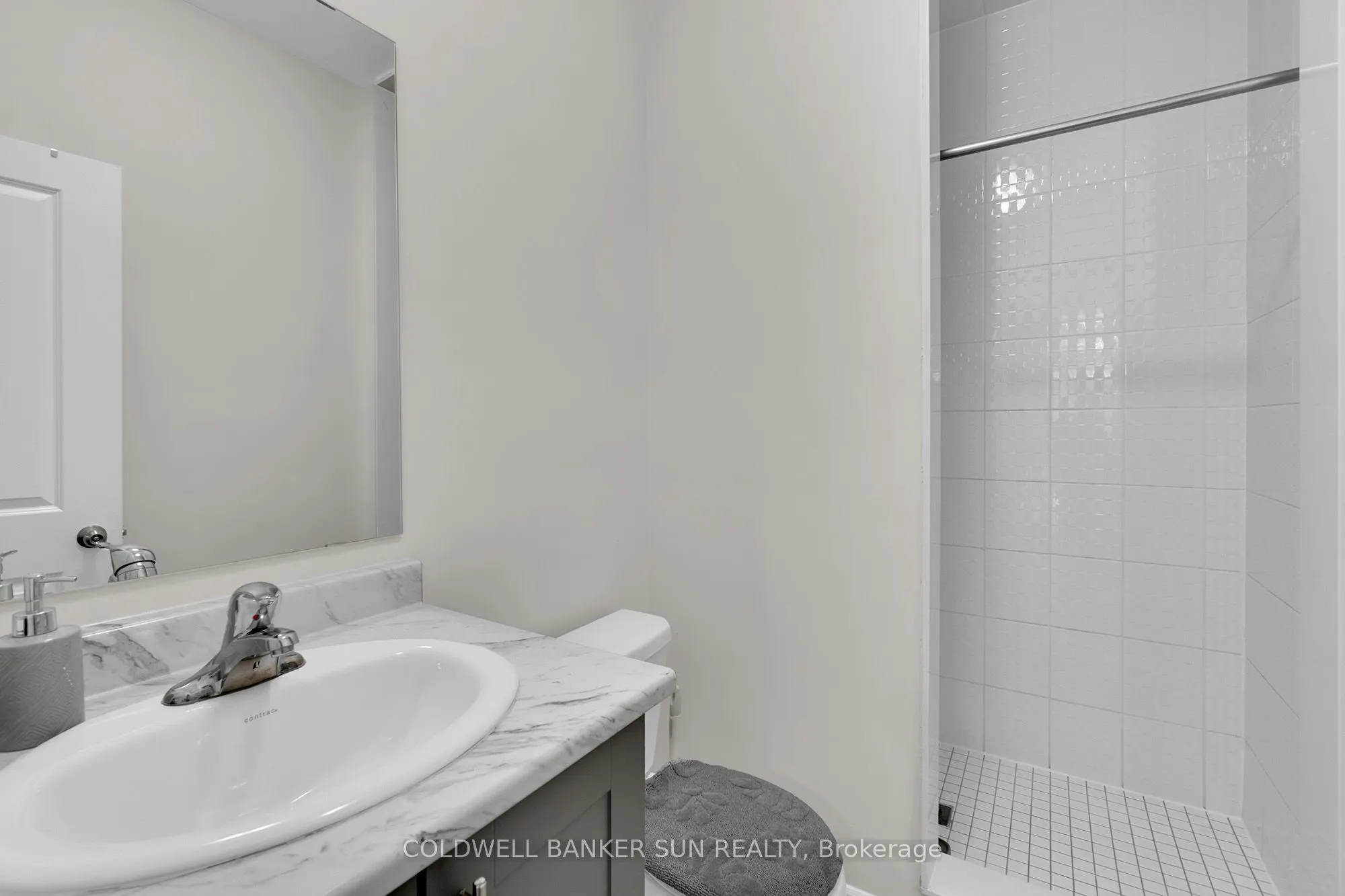 42 Donald Ficht Crescent