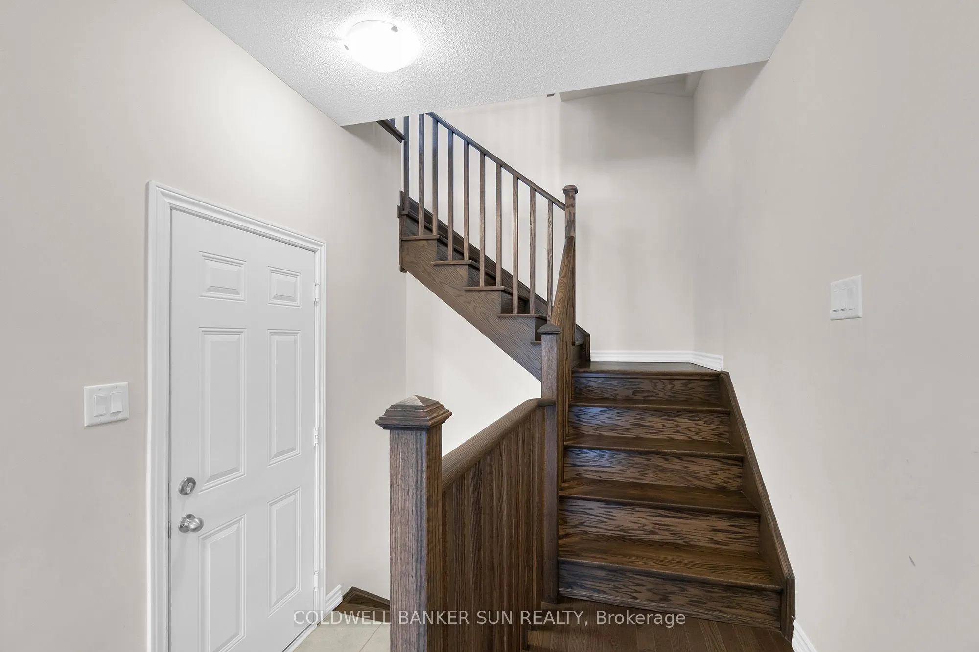 42 Donald Ficht Crescent