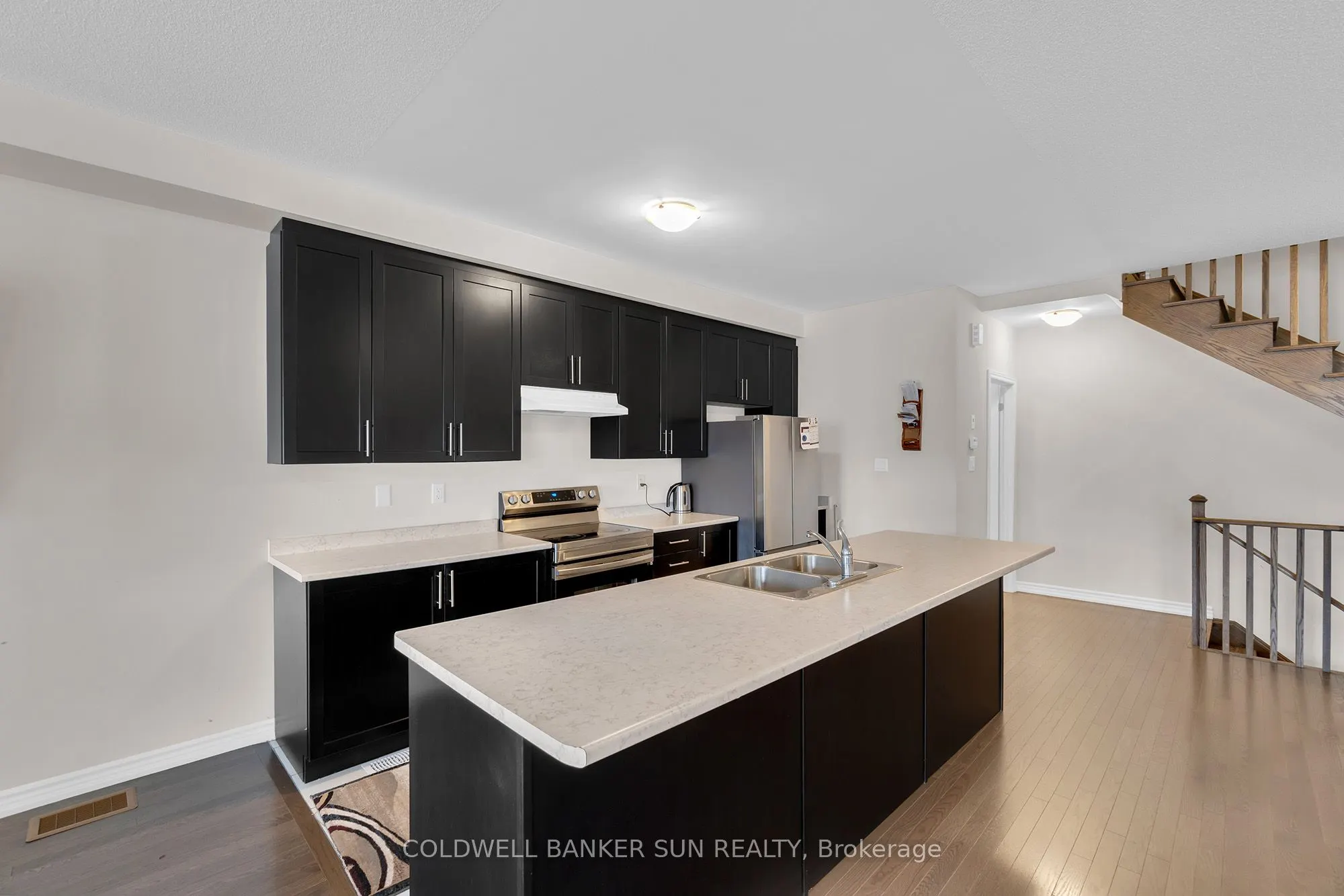 42 Donald Ficht Crescent