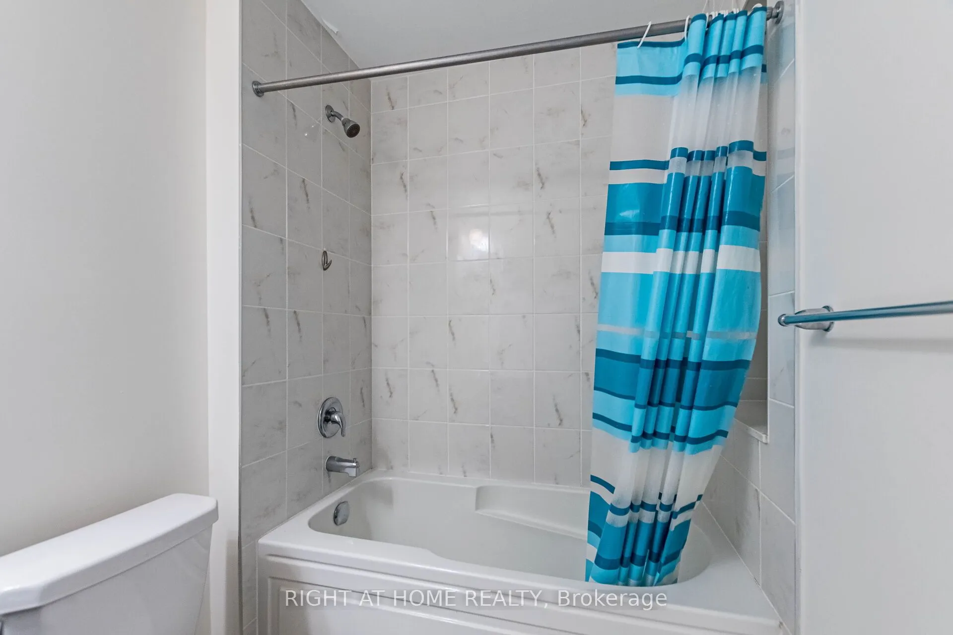 1000 Asleton Boulevard, #98