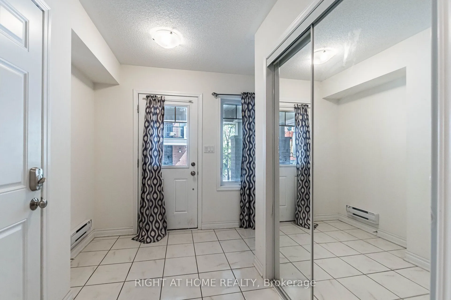 1000 Asleton Boulevard, #98