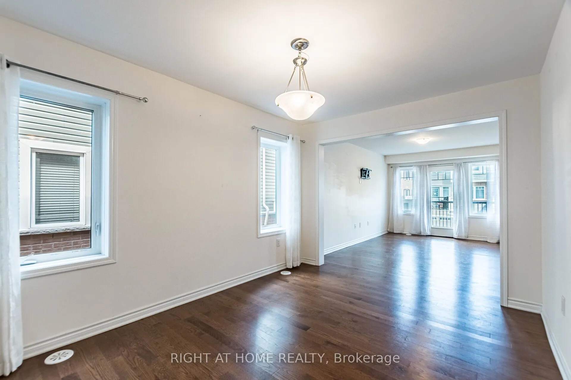 1000 Asleton Boulevard, #98