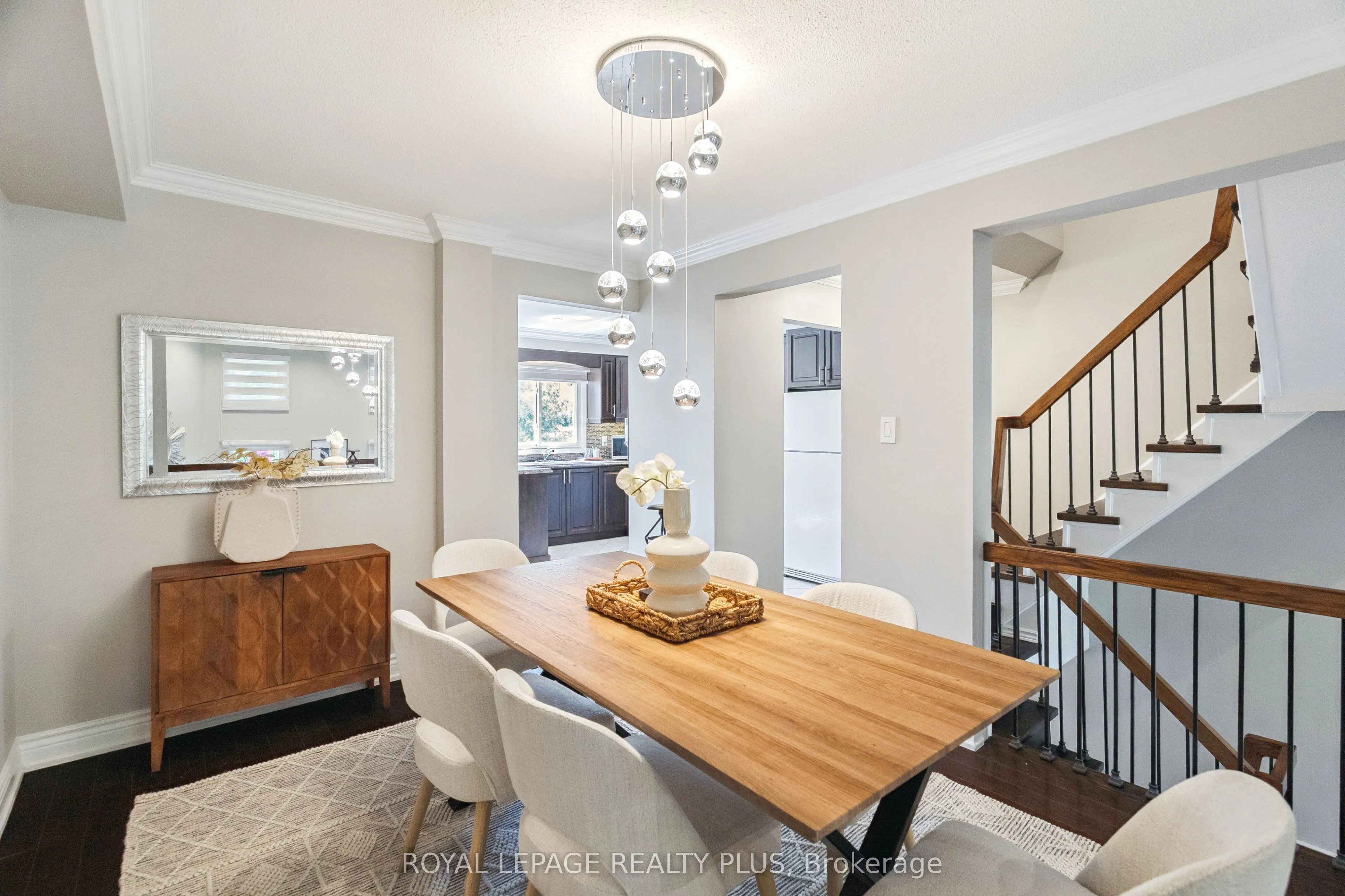 1755 Rathburn Road E, #76