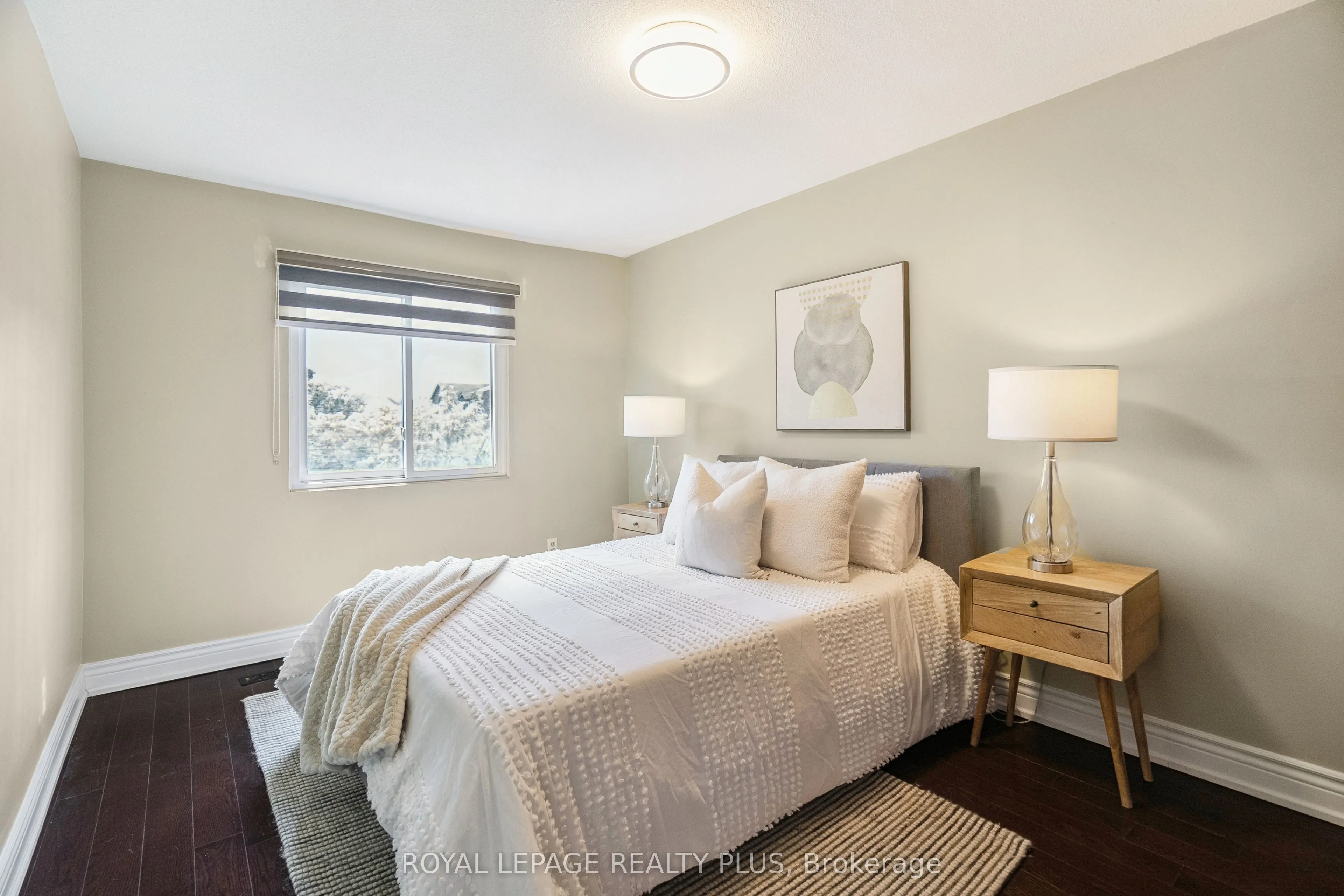 1755 Rathburn Road E, #76