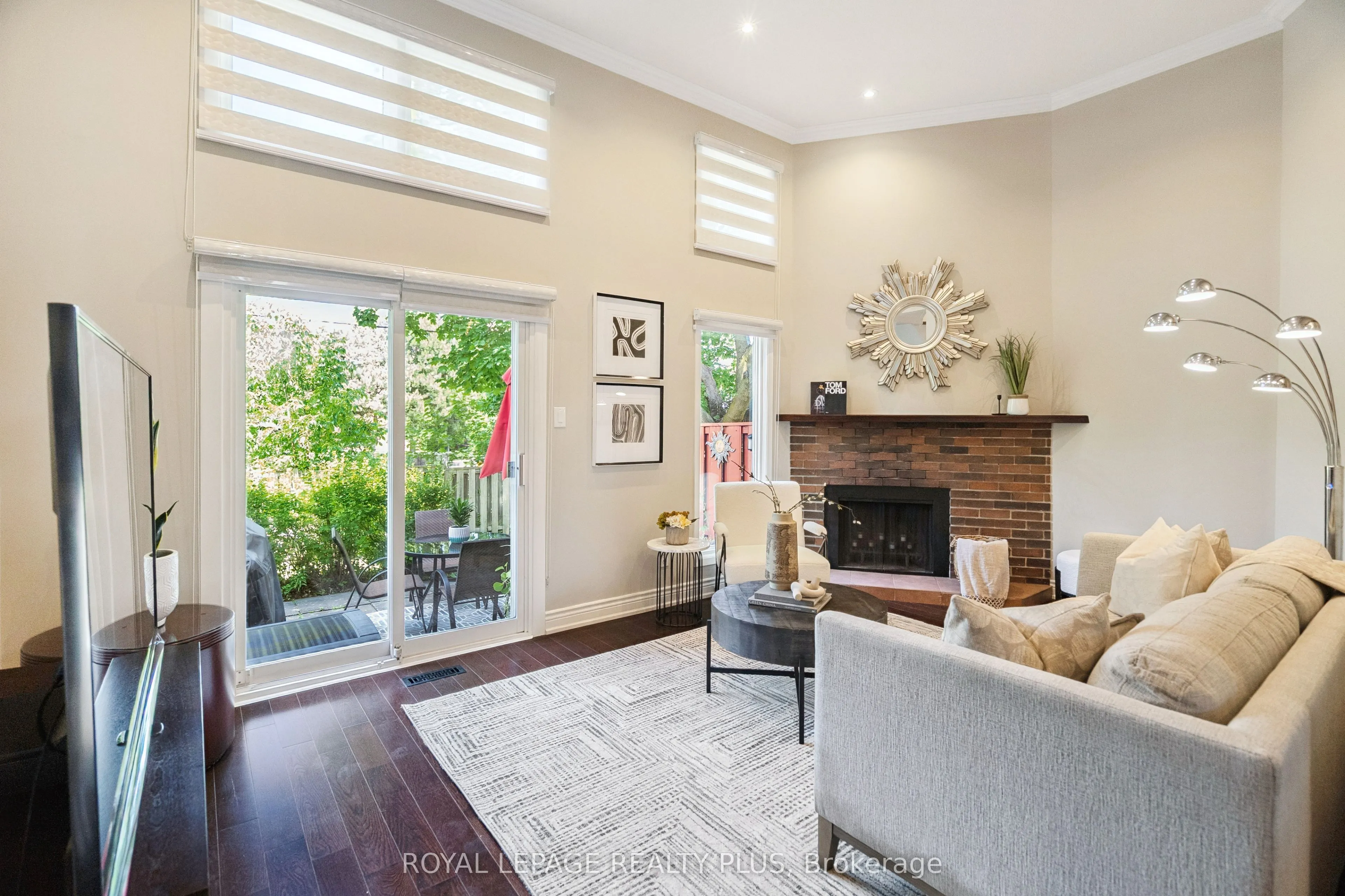 1755 Rathburn Road E, #76