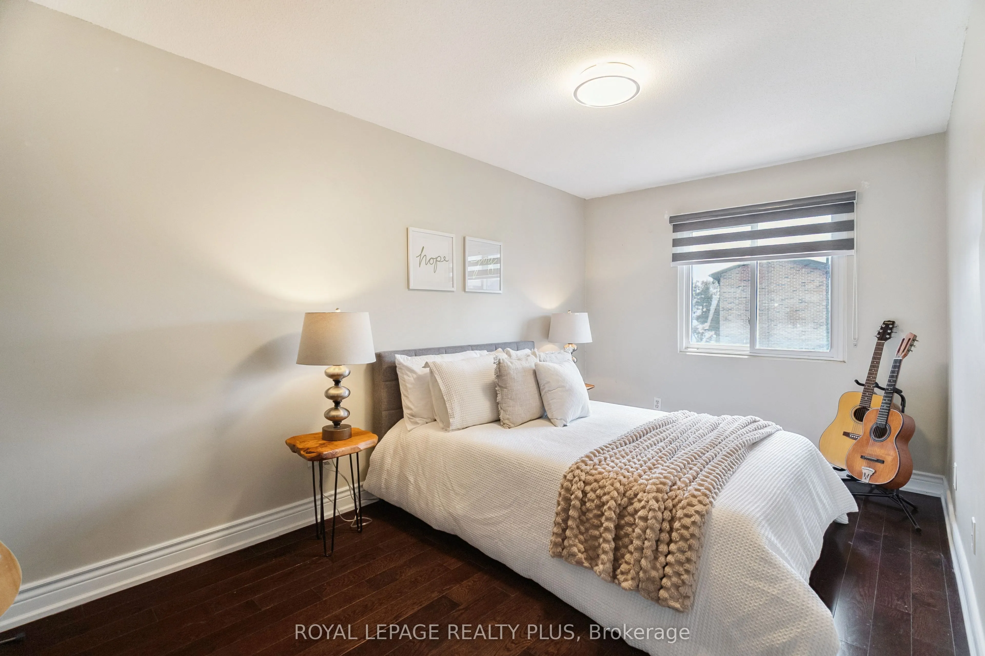 1755 Rathburn Road E, #76