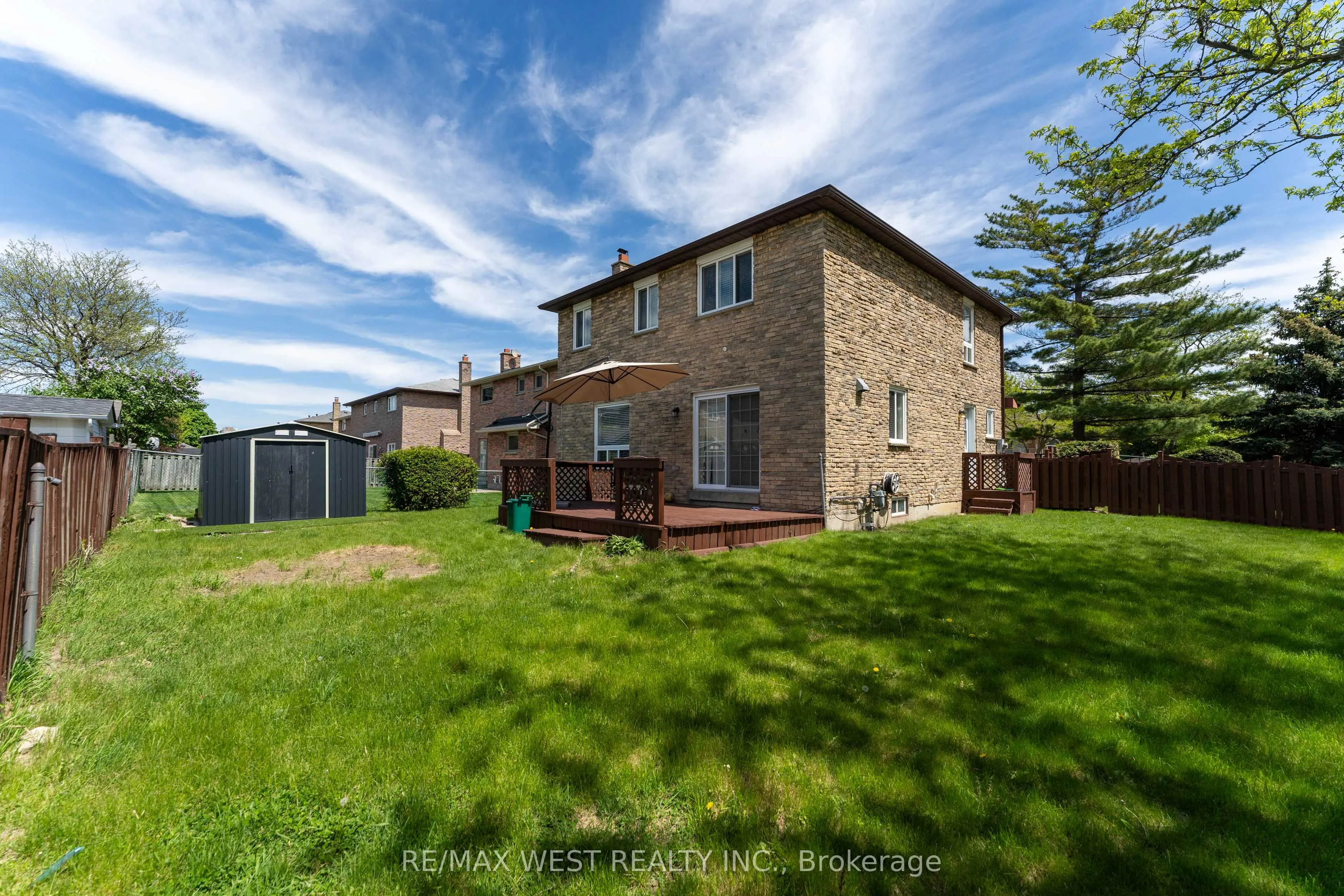 991 Mannington Lane