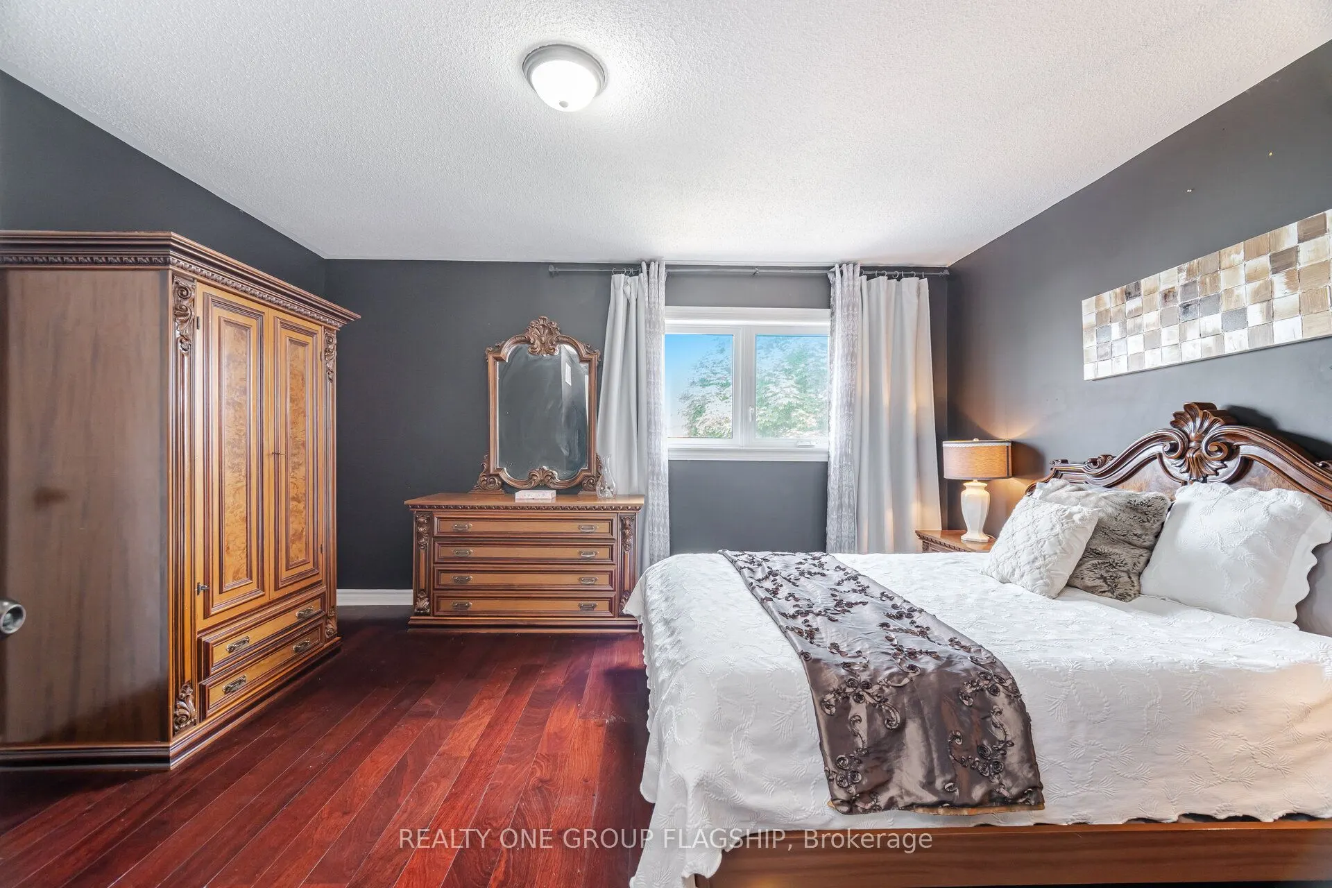 7267 Windbreak Court